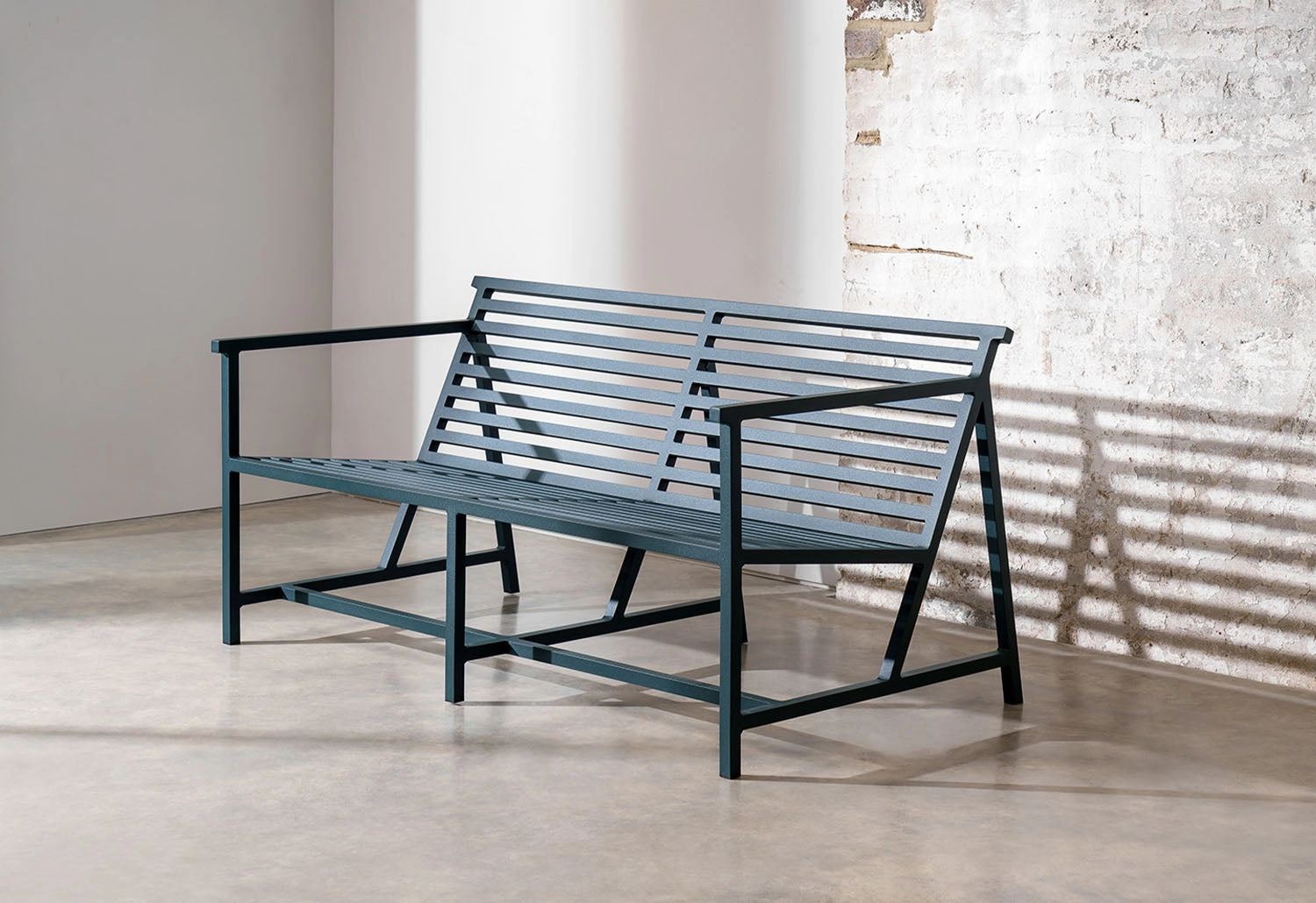 19 Outdoors Lounge Benchoutdoor patio furniture set