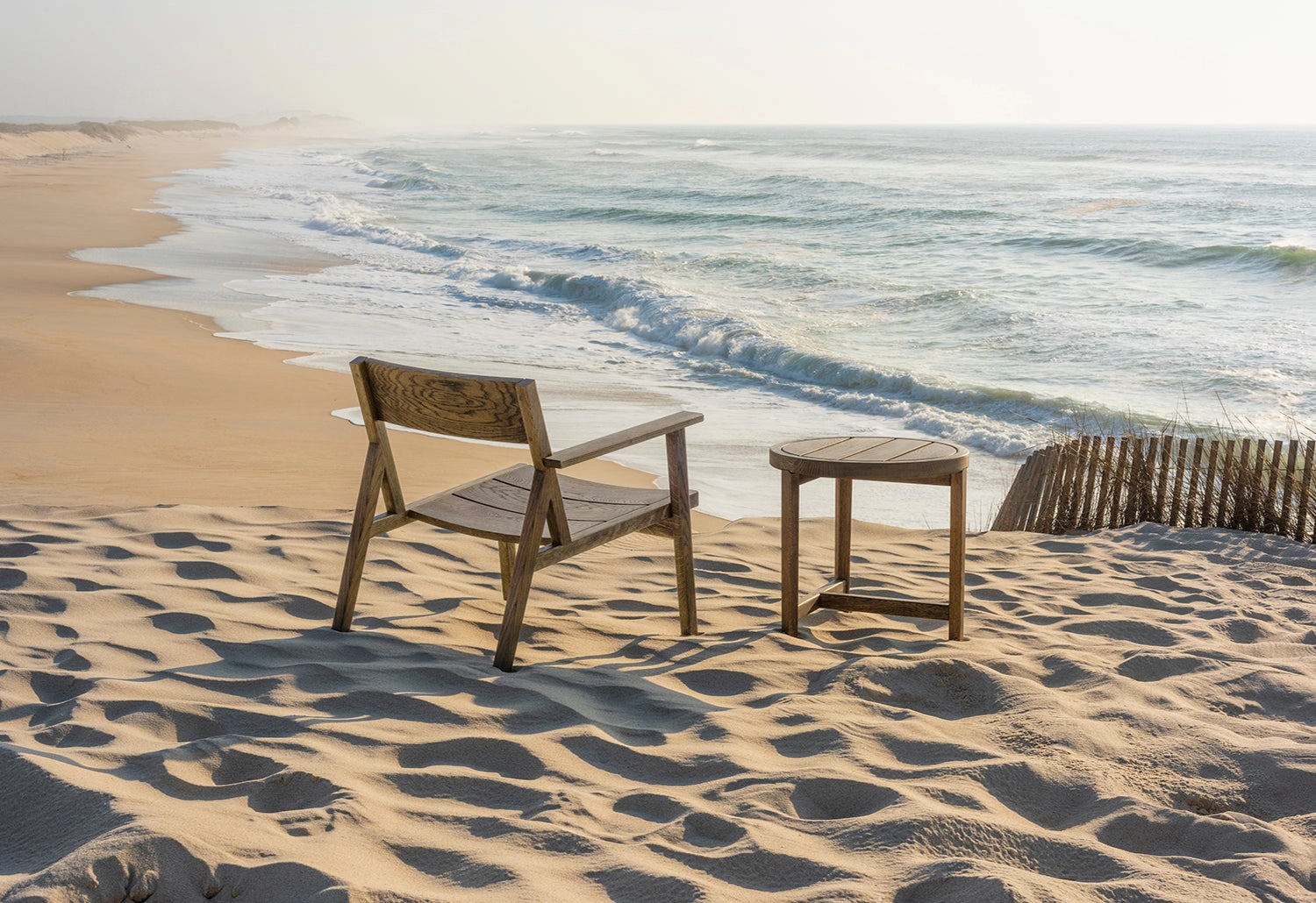 98.6F Lounge Chair