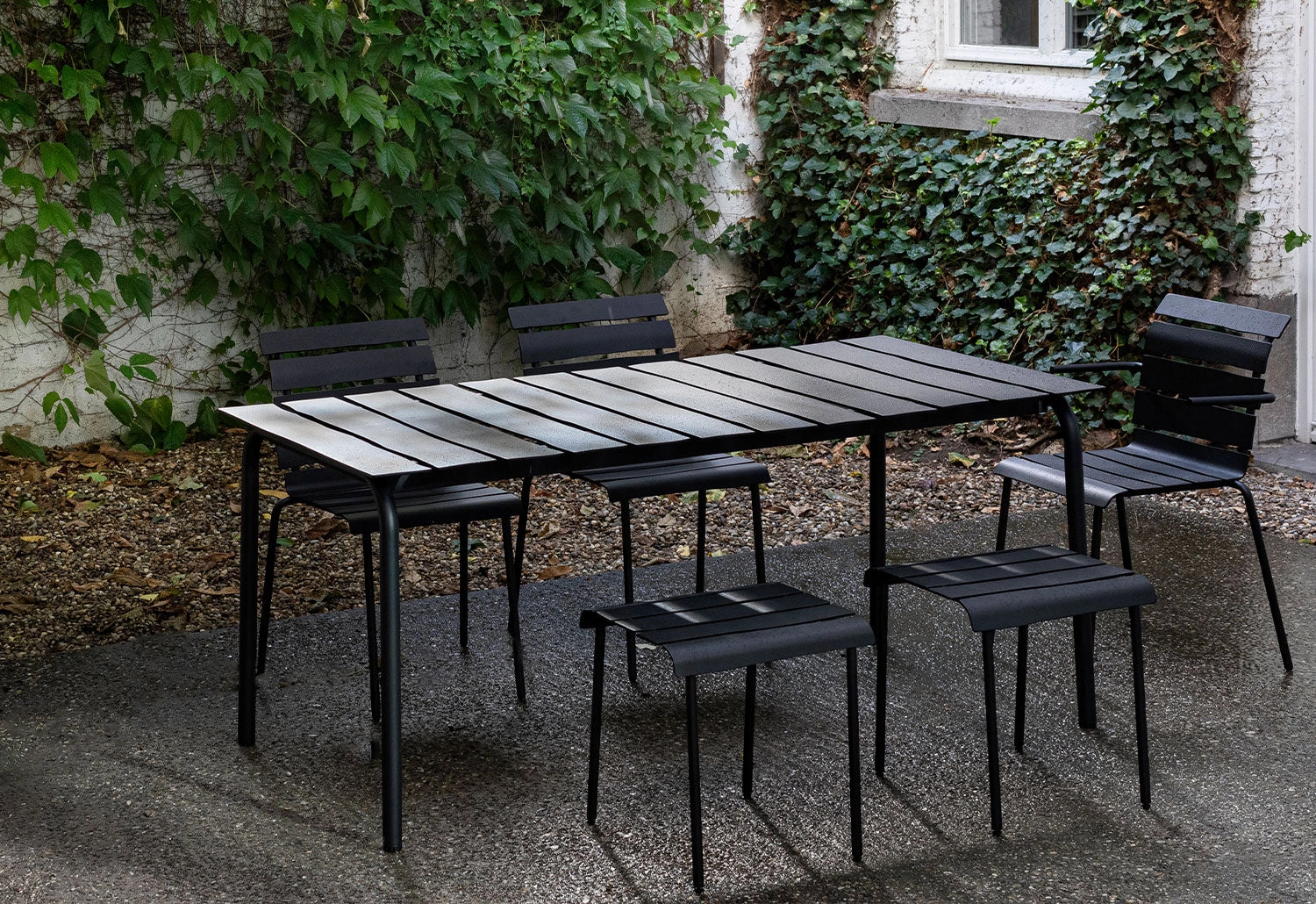 Aligned Table | Rectangleoutdoor patio furniture set