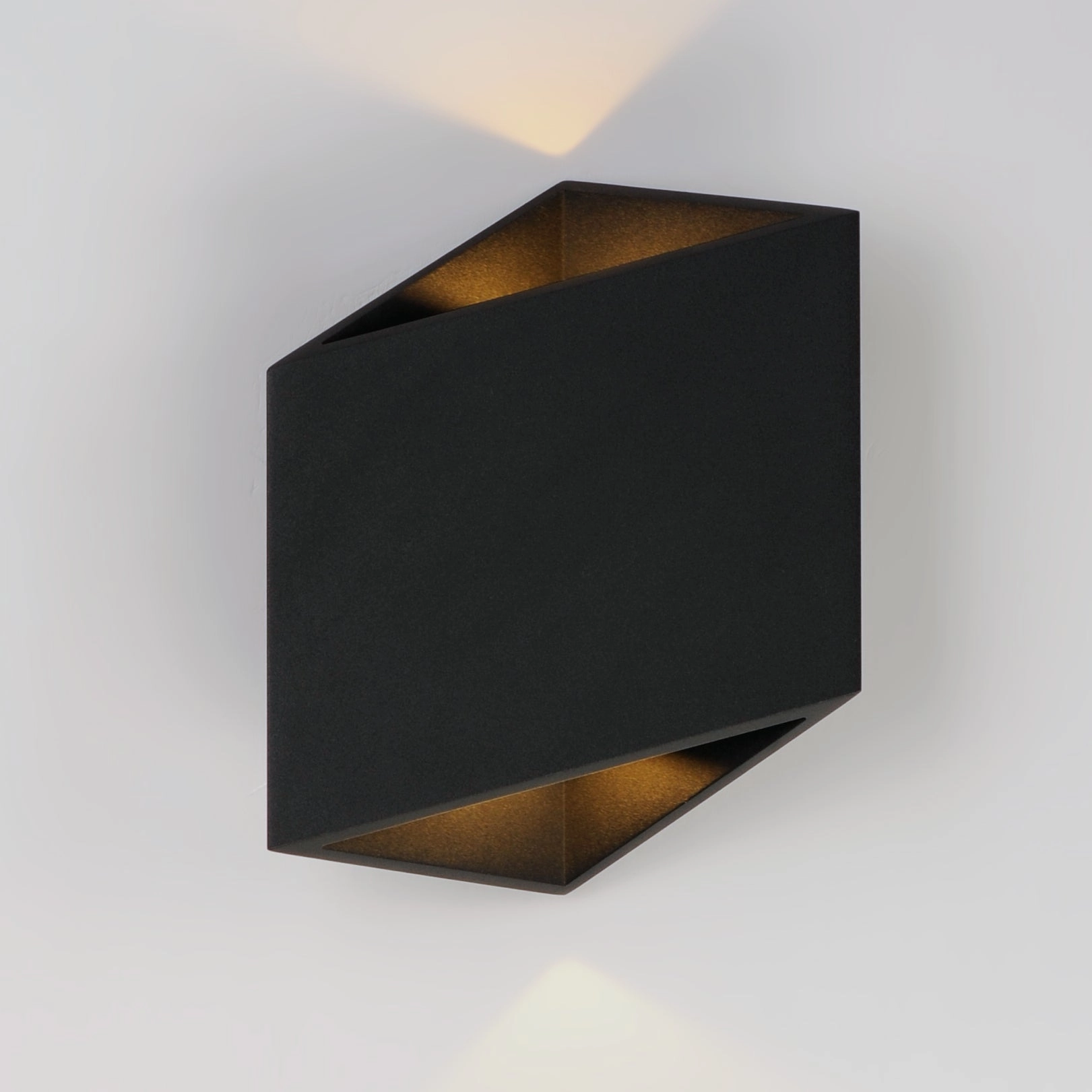 Alumilux Facet LED Outdoor Wall Light