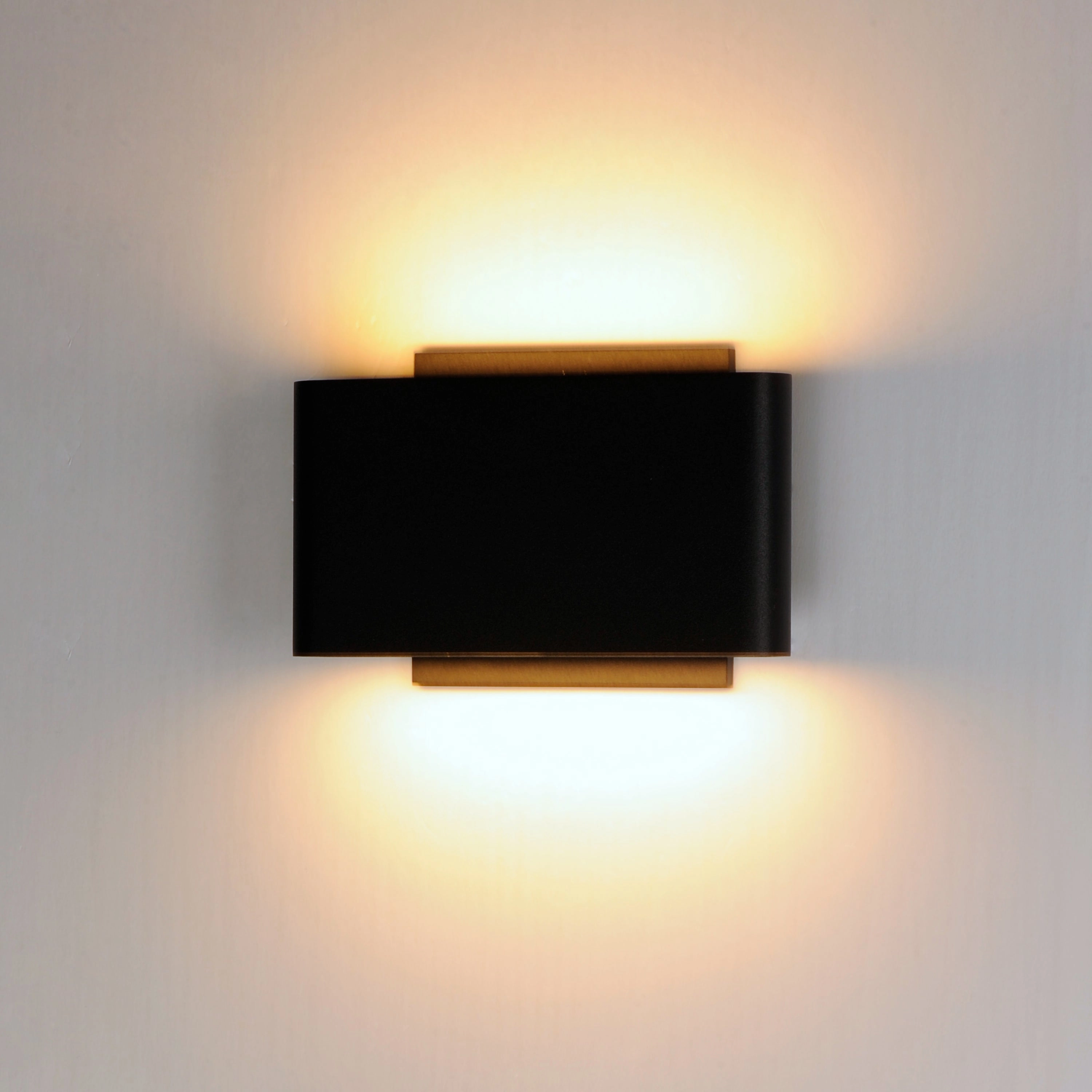 Alumilux Spartan LED Outdoor Wall Light