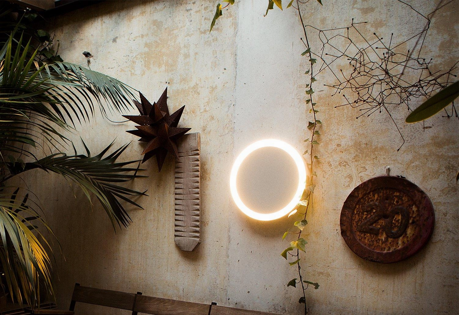 Amigo Outdoor Light