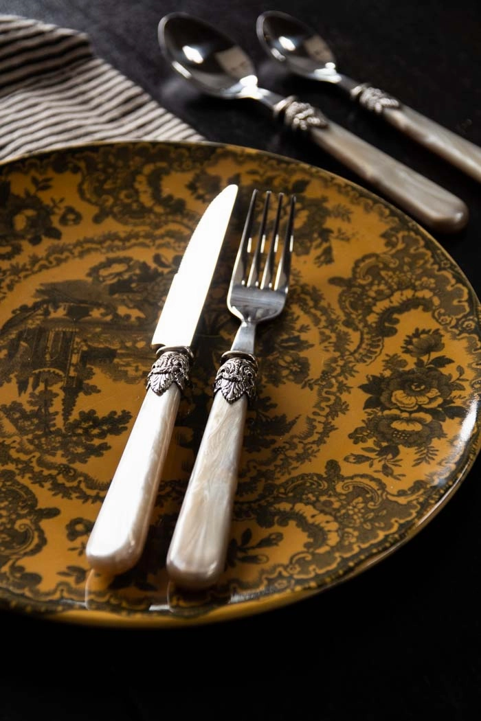 Antique Champagne Cutlery 4-Piece Set