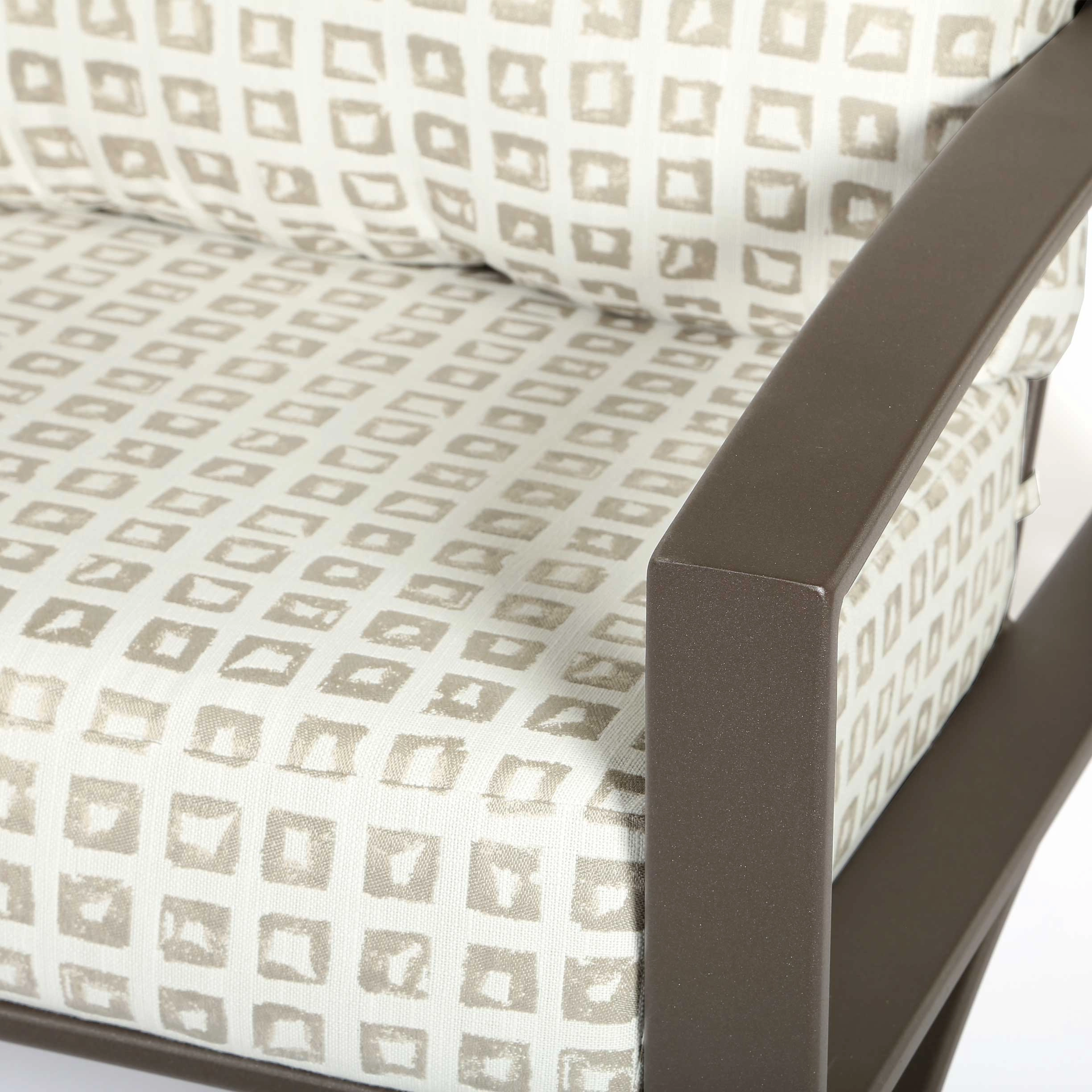 Arc Lounge Chair