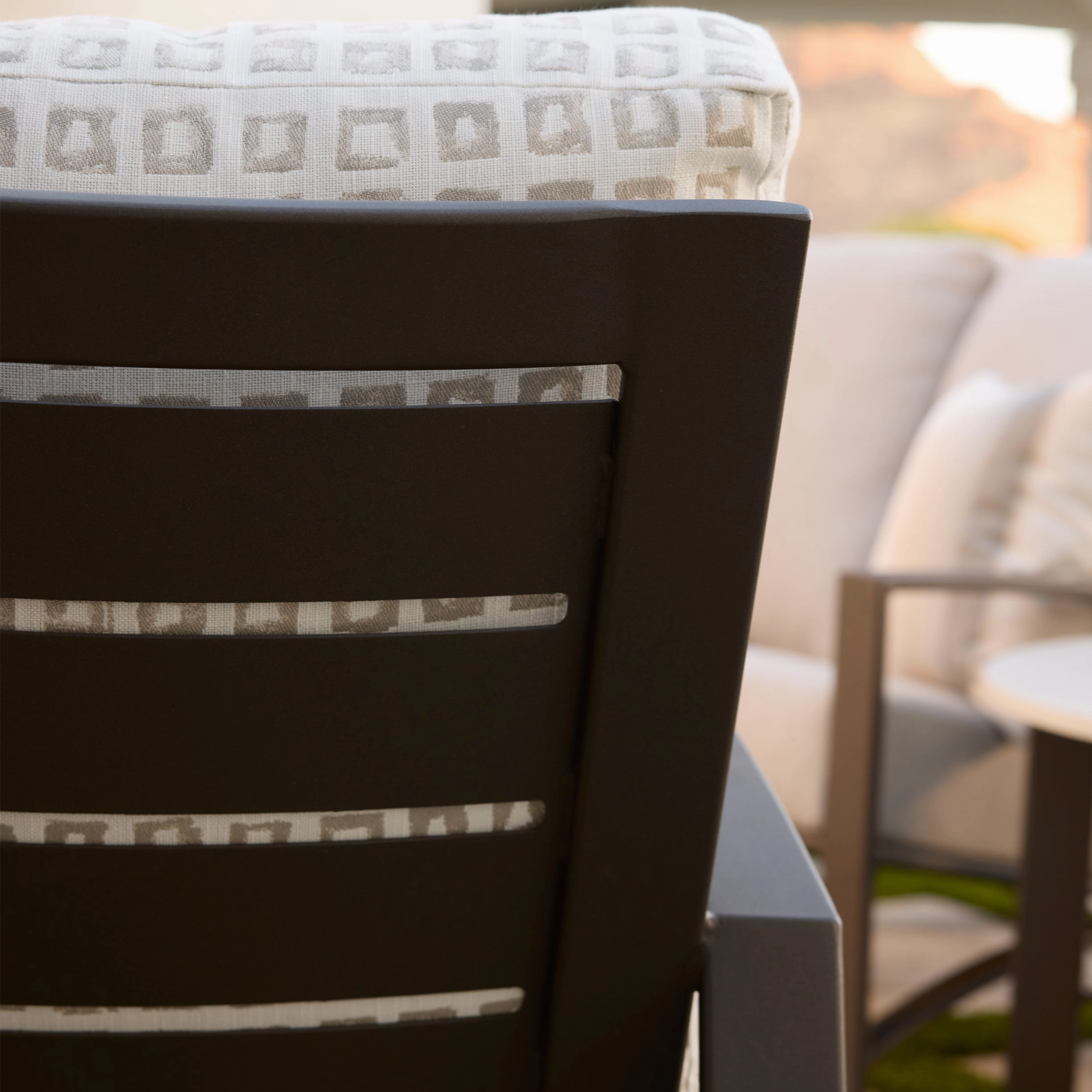 Arc Lounge Chair