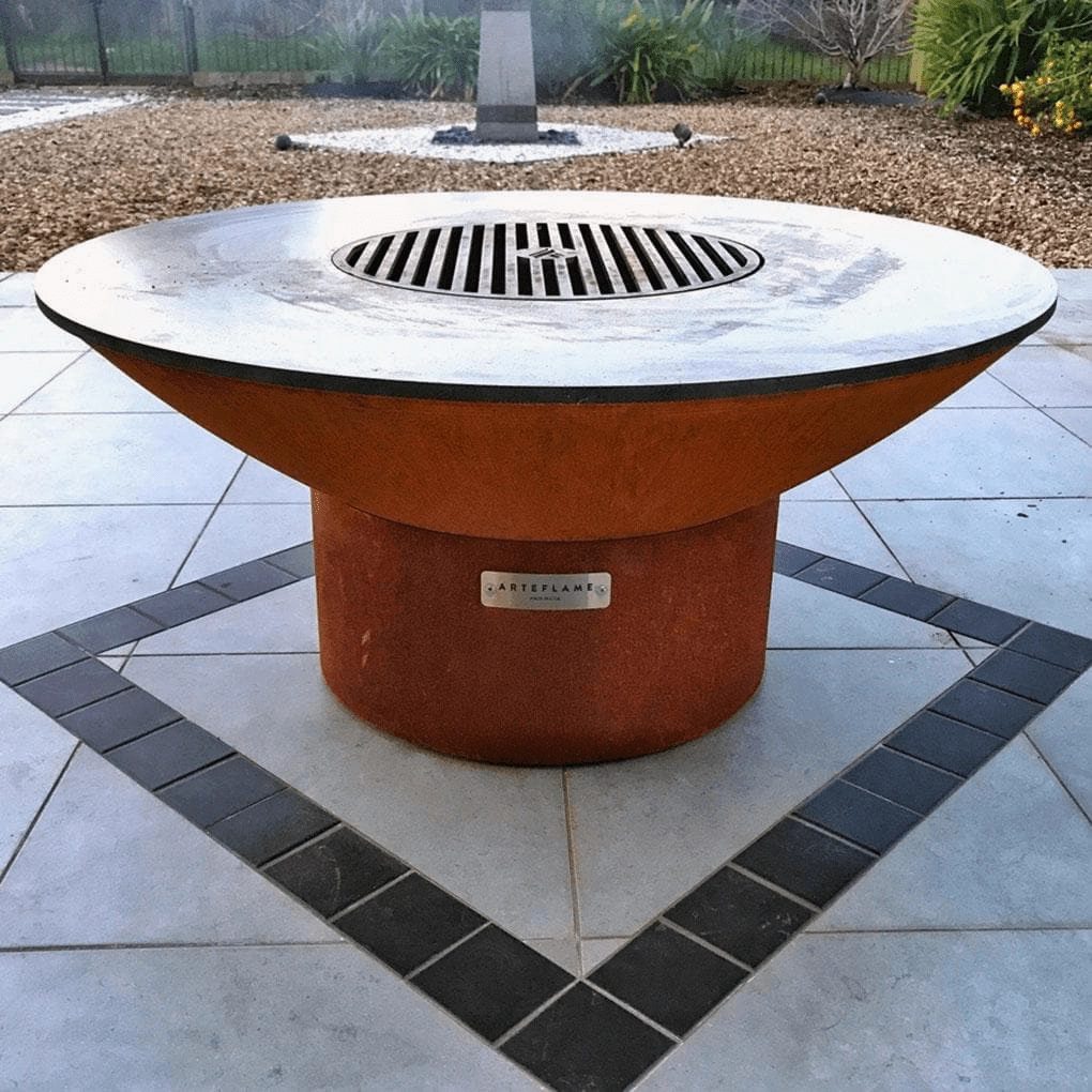 Arteflame Classic 40" Grill - Low Round Base