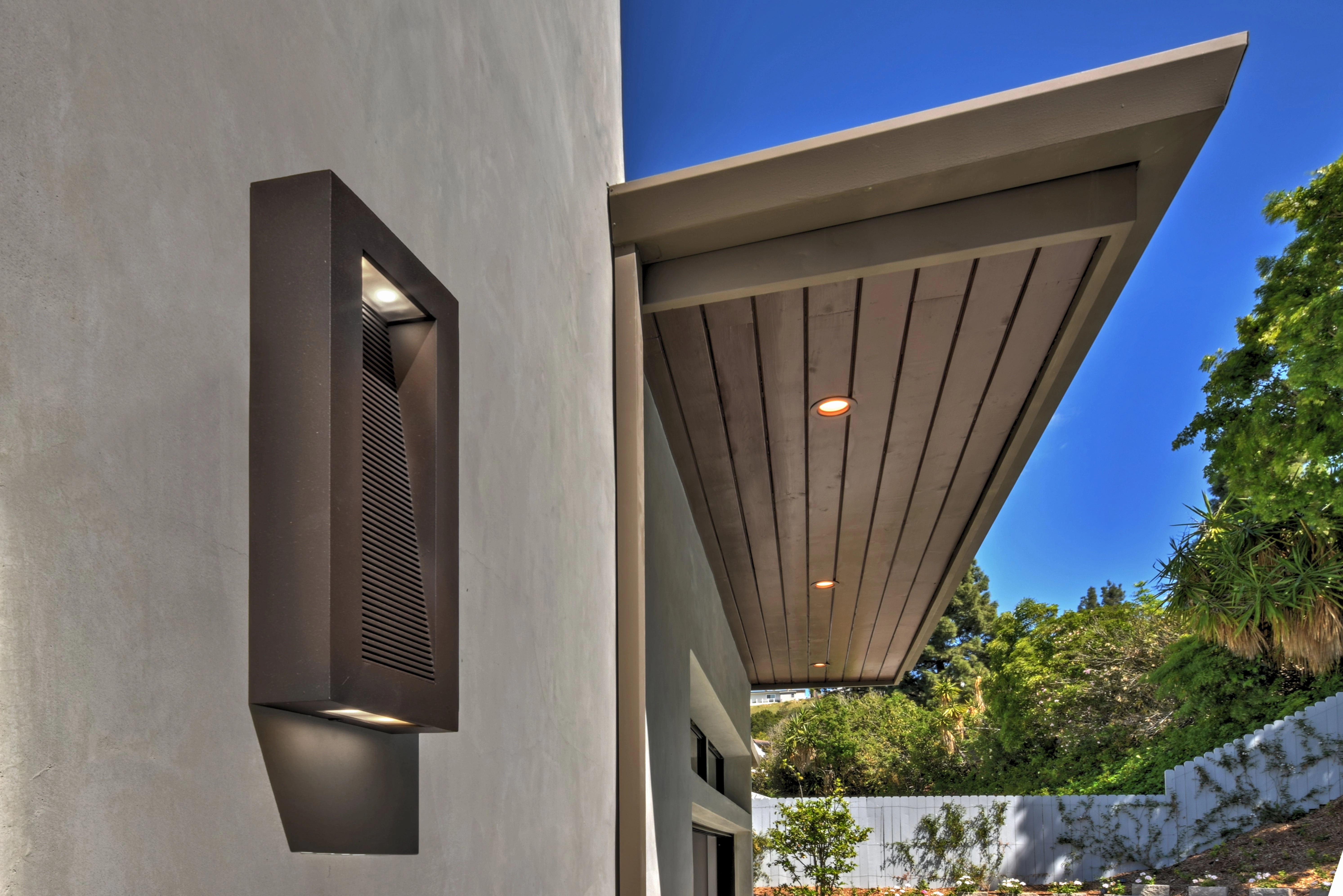Avenue LED LED Outdoor Wall Sconce Architectural Bronze