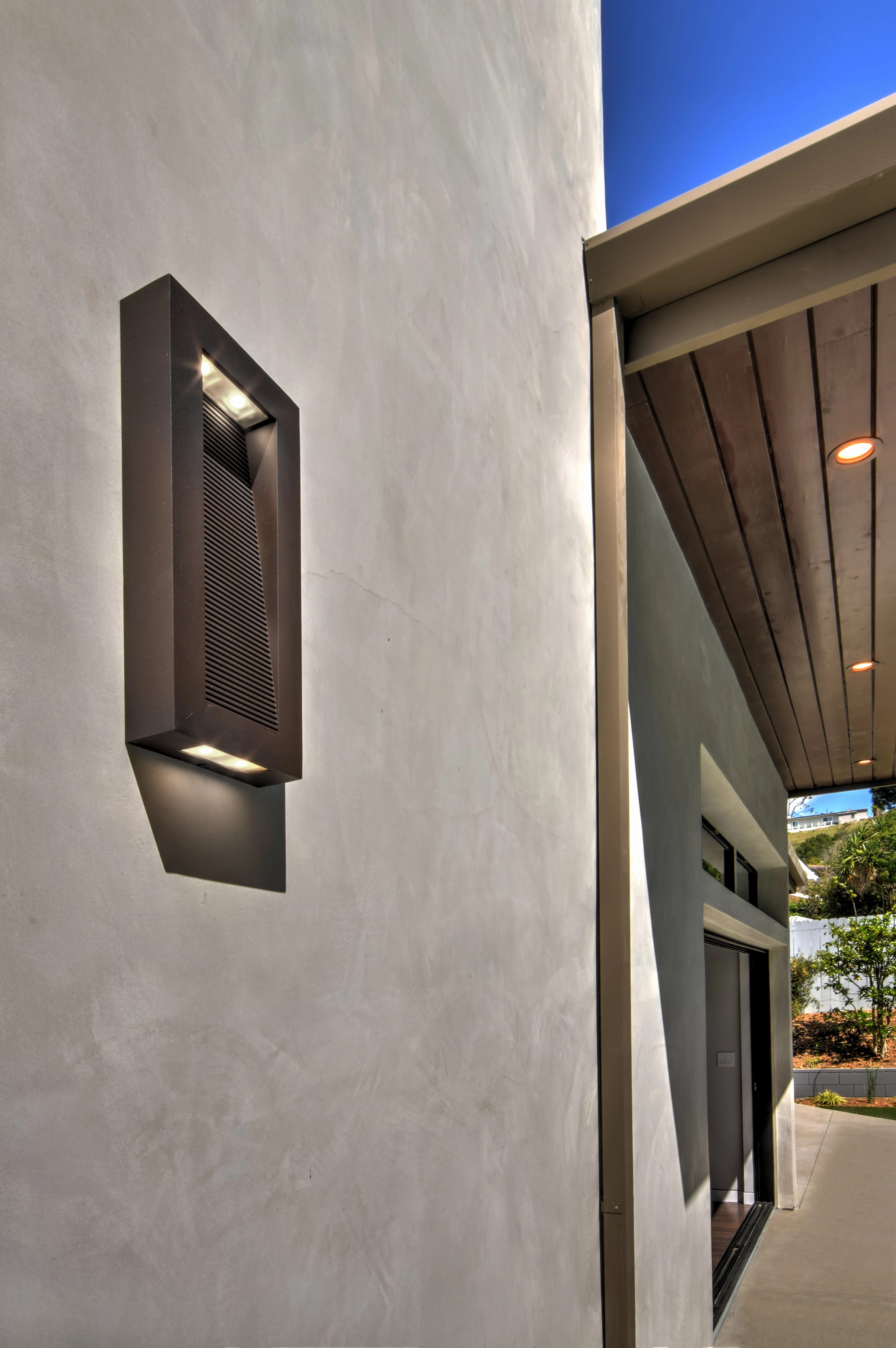 Avenue LED LED Outdoor Wall Sconce Architectural Bronze