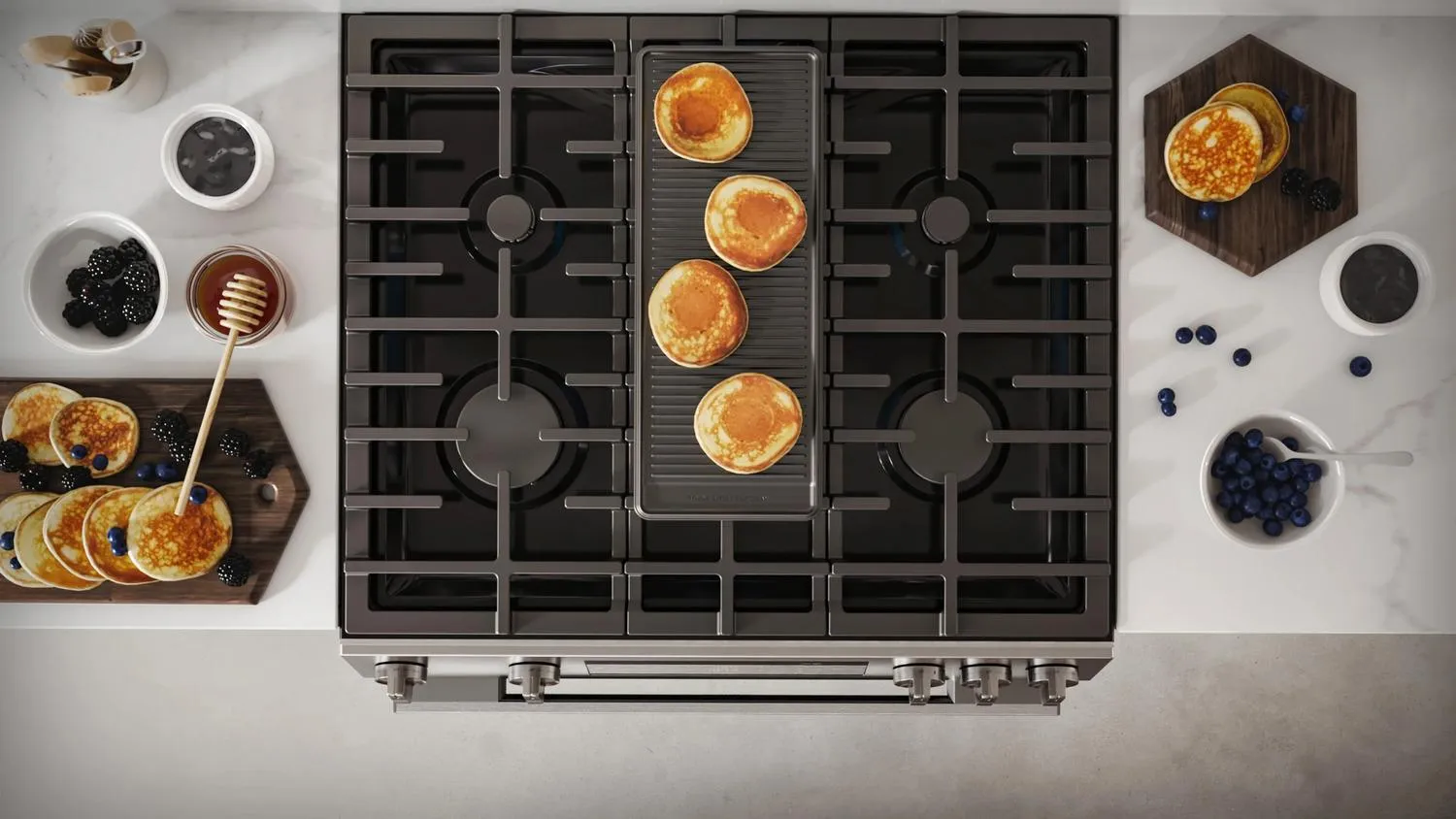 Bosch HGF1050MUC 100 Series Freestanding Gas Range Stainless Steel
