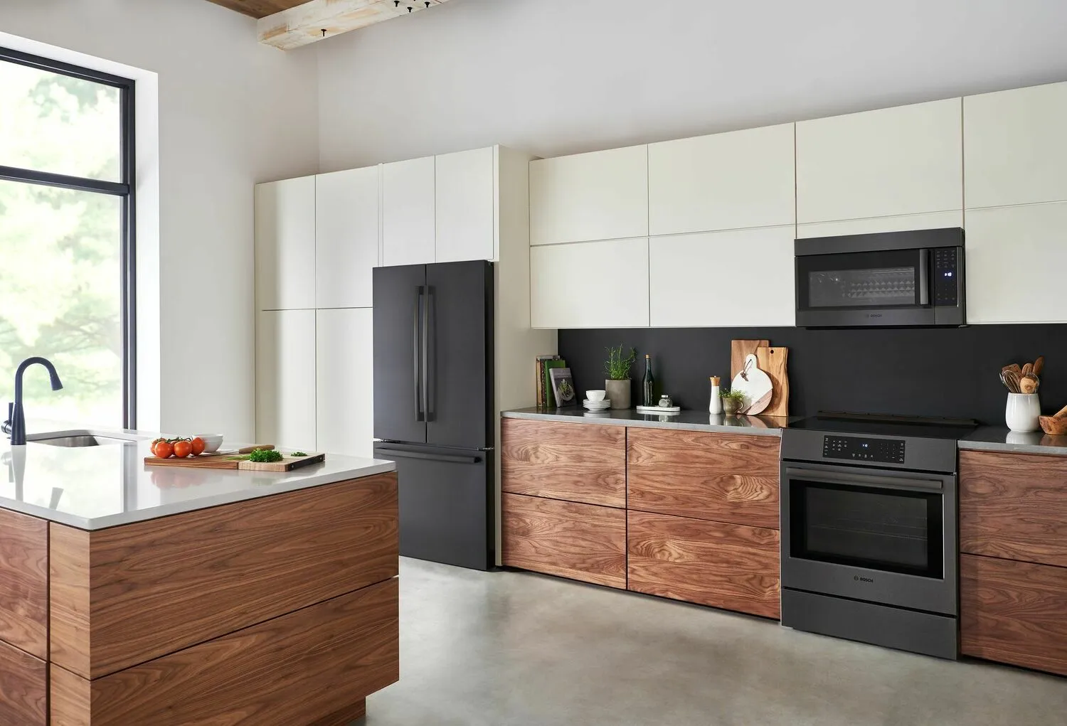 Bosch HMV8044U 800 Series Over-The-Range Microwave 30'' Door Hinge: Left, Black Stainless Steel Hmv8044U