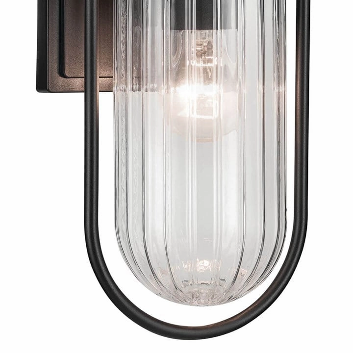 Brix 19.25" 1-Light Outdoor Wall Light