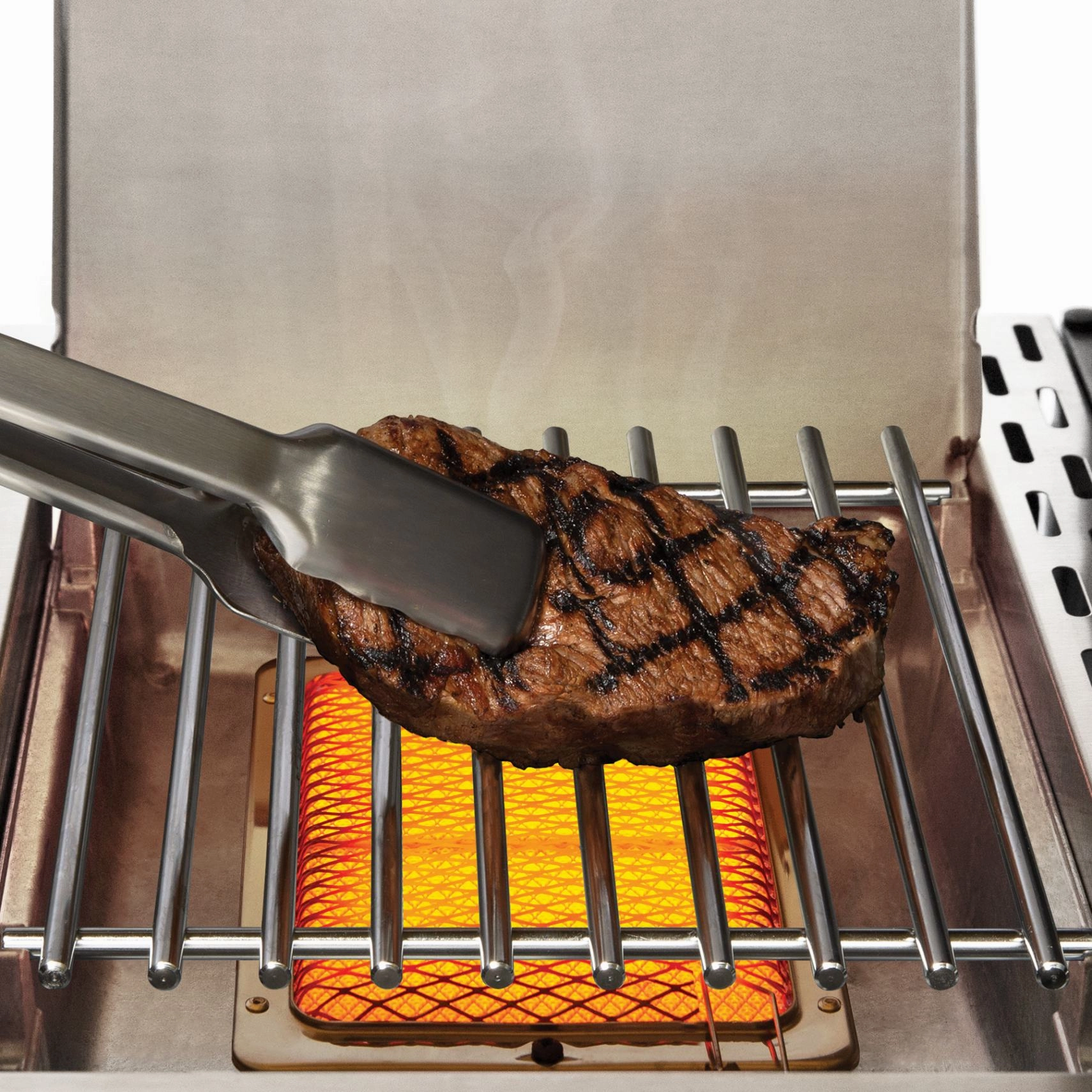 Broil King Regal Gas BBQ 690 IR Black