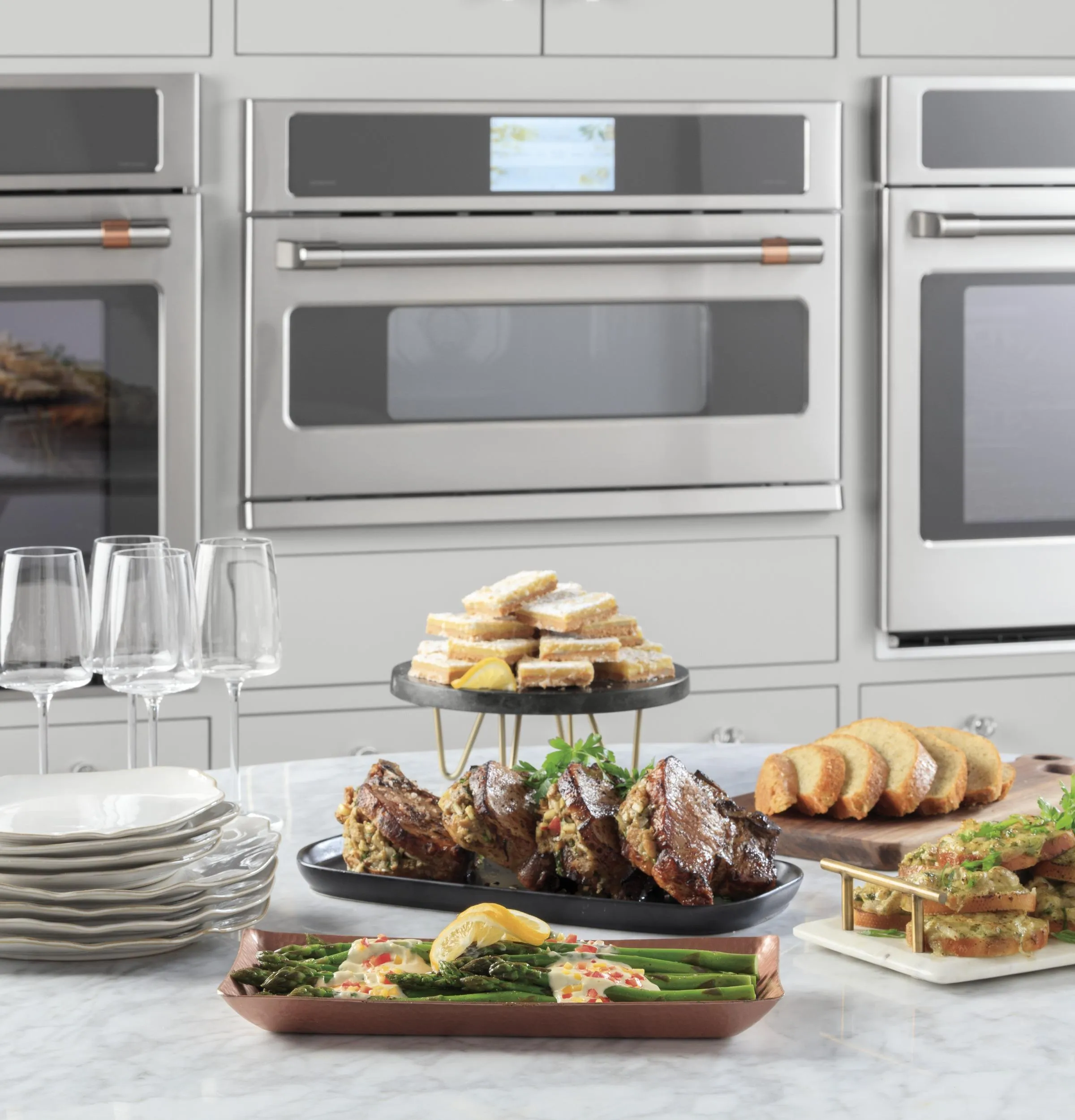 Cafe CSB923P2VS1 Caf&#8482; 30" Smart Five In One Wall Oven With 240V Advantium Technology