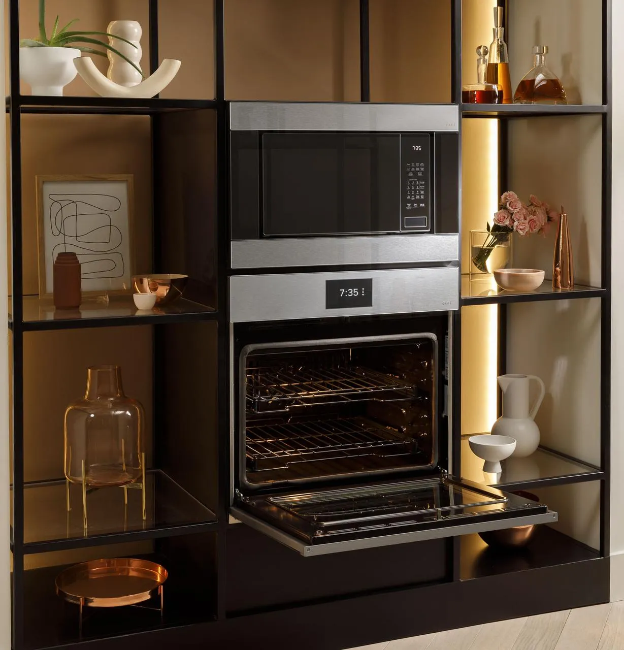 Cafe CTS90DM2NS5 Caf&#8482; Minimal Series 30" Smart Built-In Convection Single Wall Oven In Platinum Glass