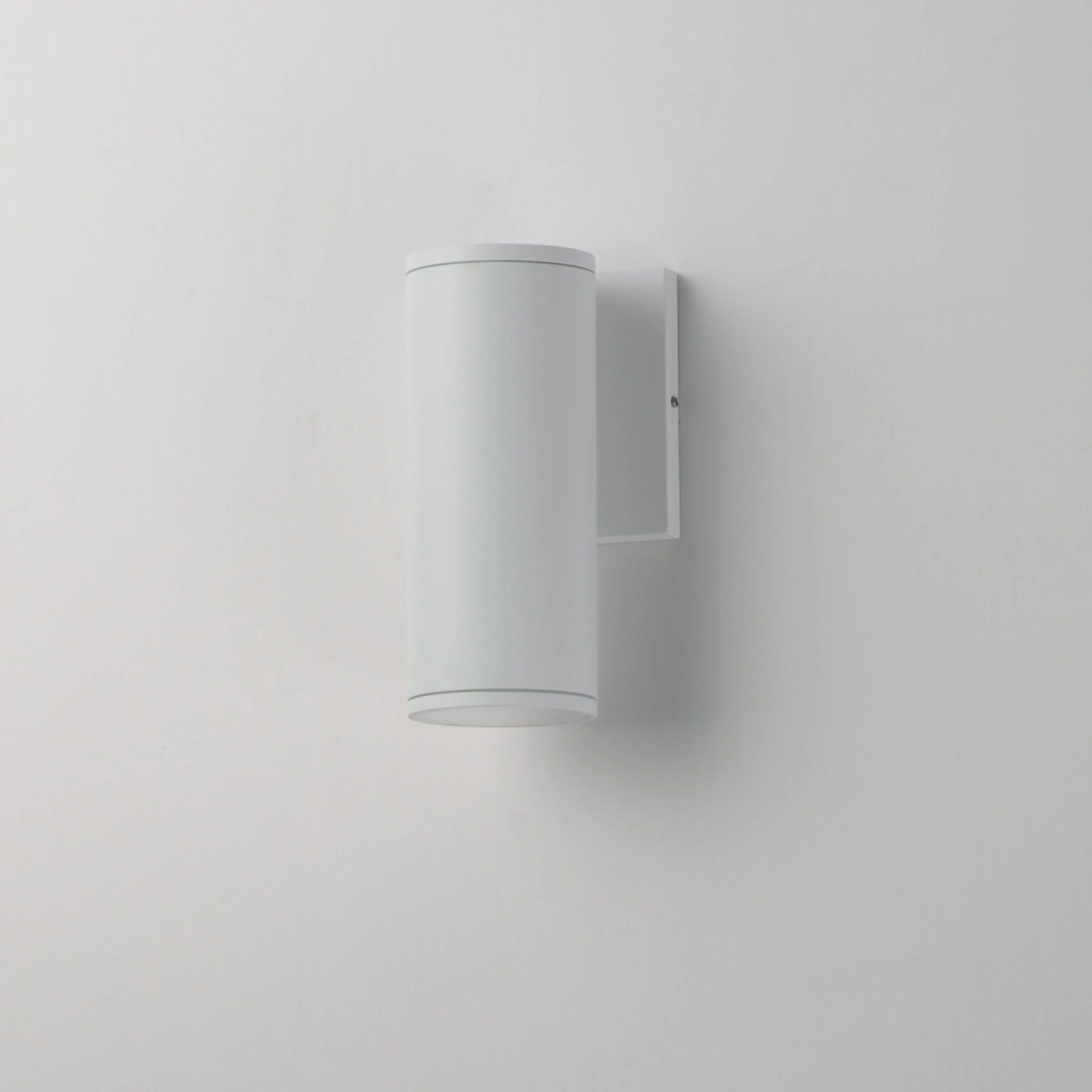 Caldera 7.5" Outdoor Wall Sconce