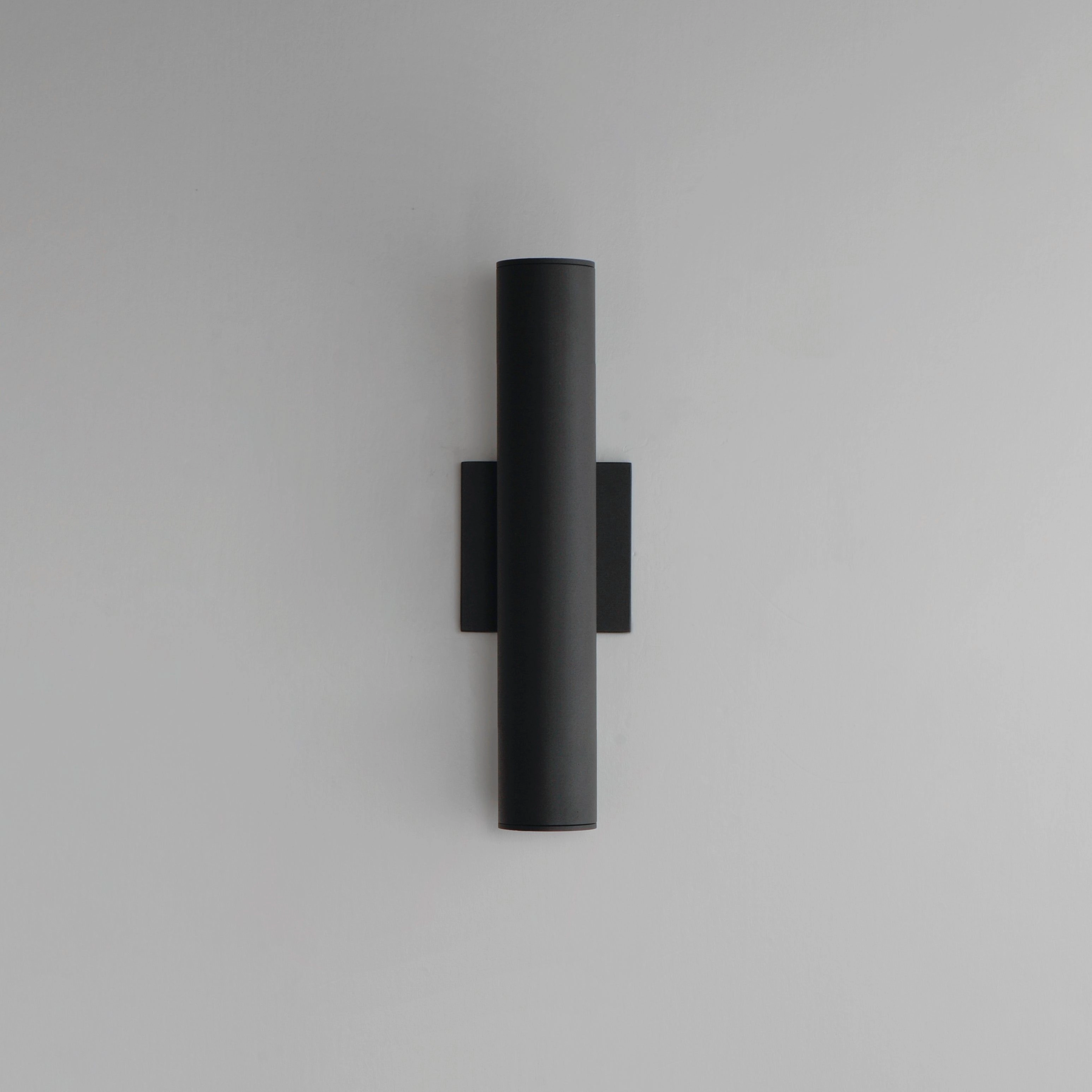 Calibro 15" LED Outdoor Sconce