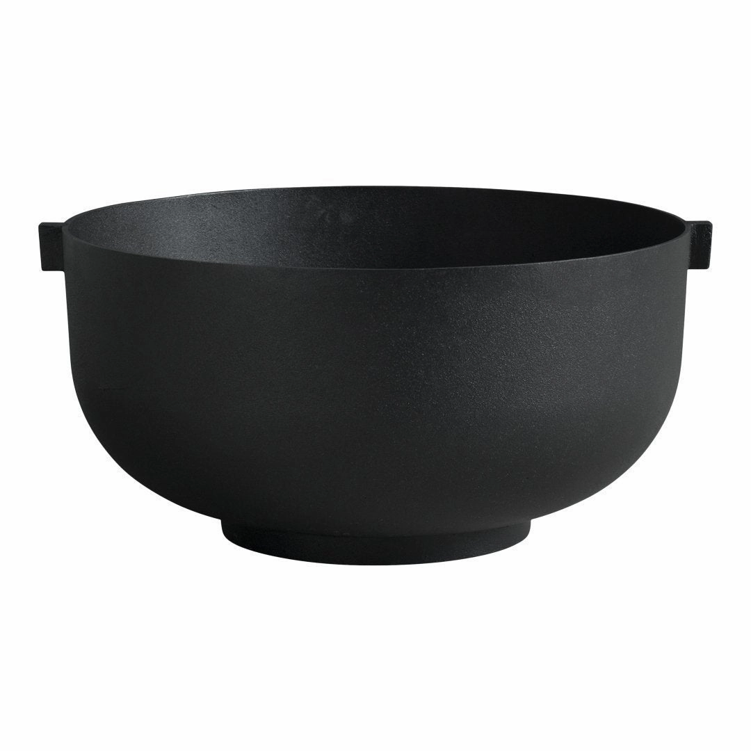 Castle PlanterDurable outdoor patio accessories