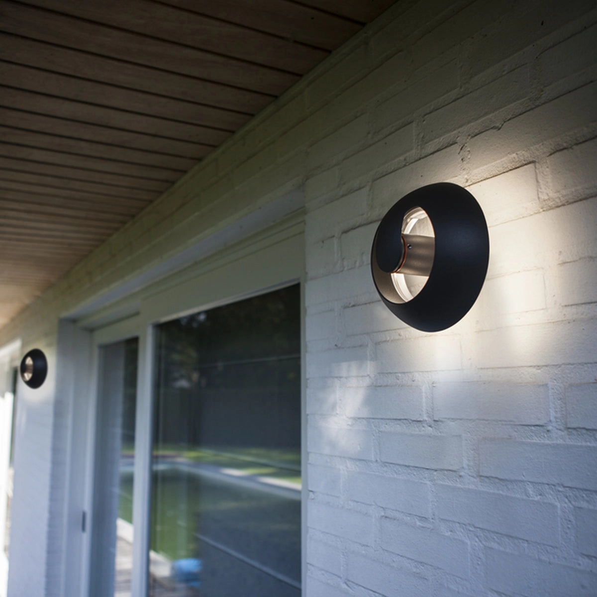 CGC CELESTE Dark Grey Modern Circular LED Wall LightOutdoor wall sconces with motion sensor