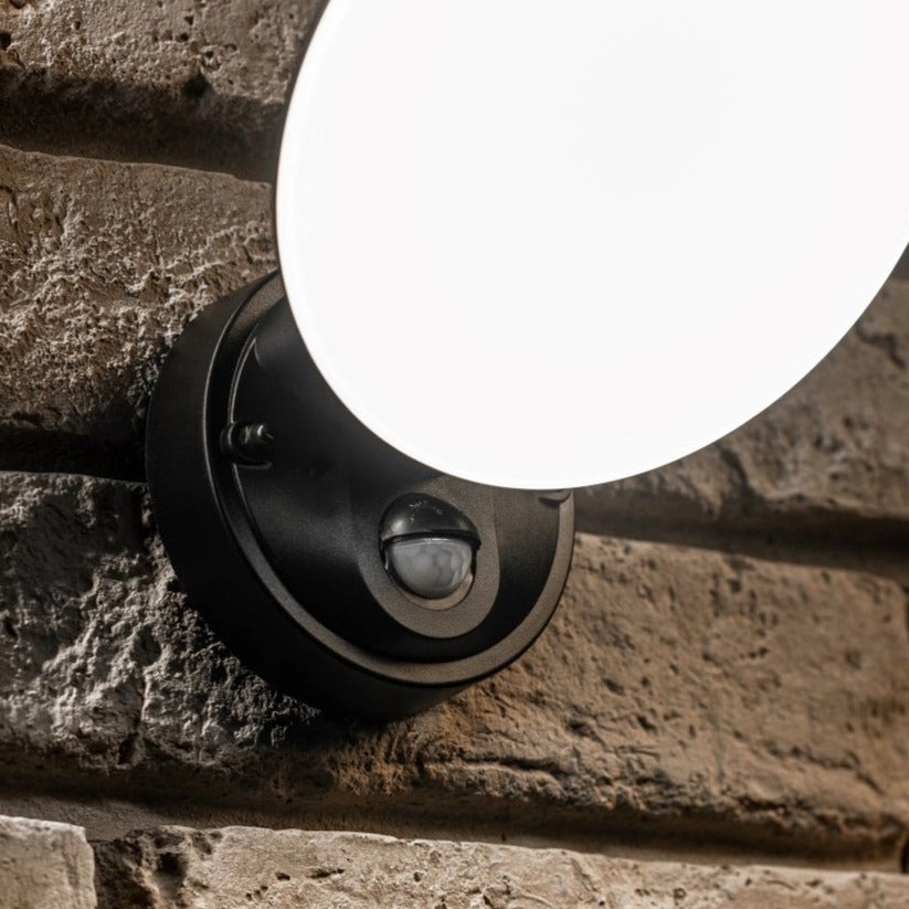 CGC EZRA Slim Round Black LED Outdoor Wall Light with PIR Motion Sensor 10W 1000lm 4000k Natural White LED