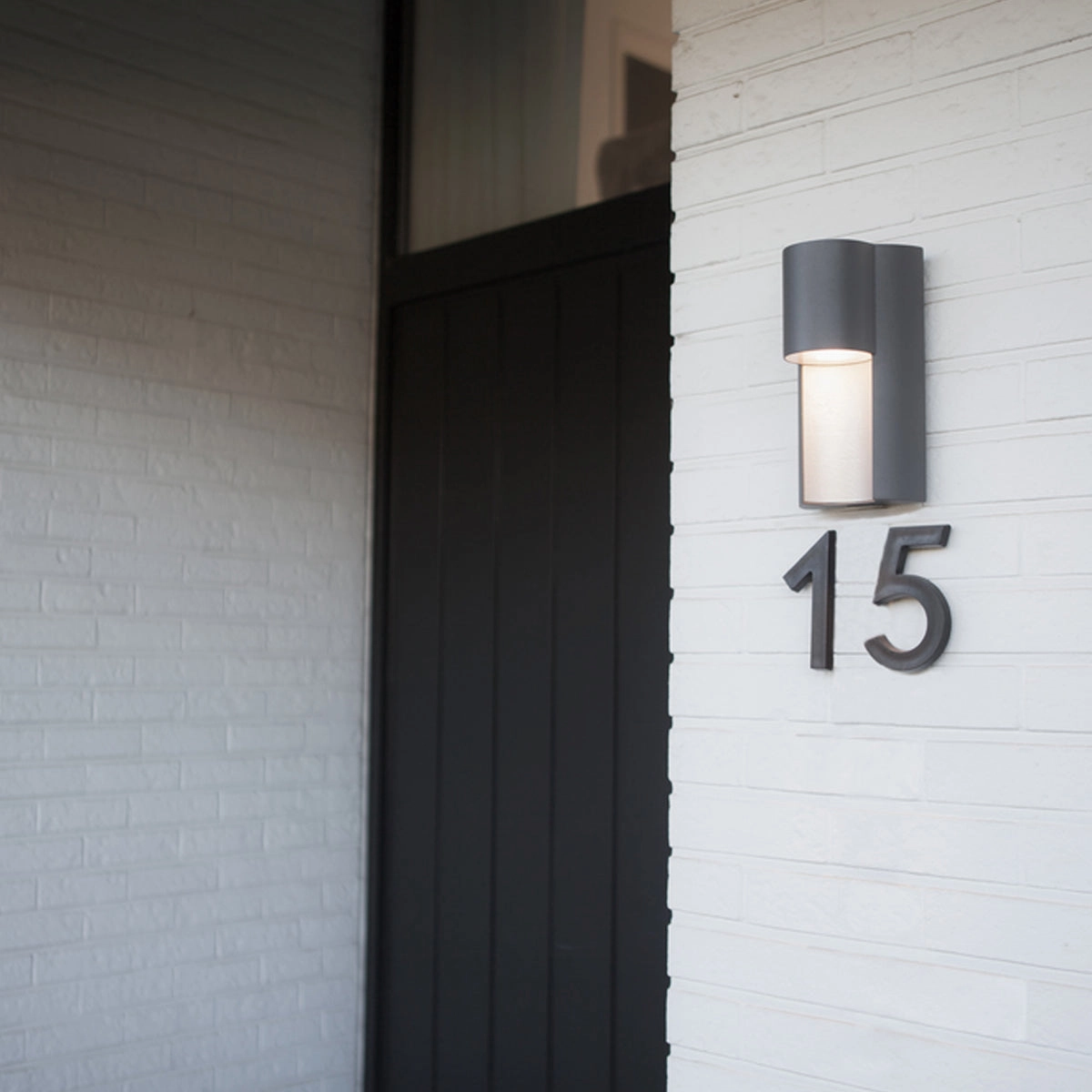 CGC GEMMA Dark Grey Curved LED Outdoor Wall Light