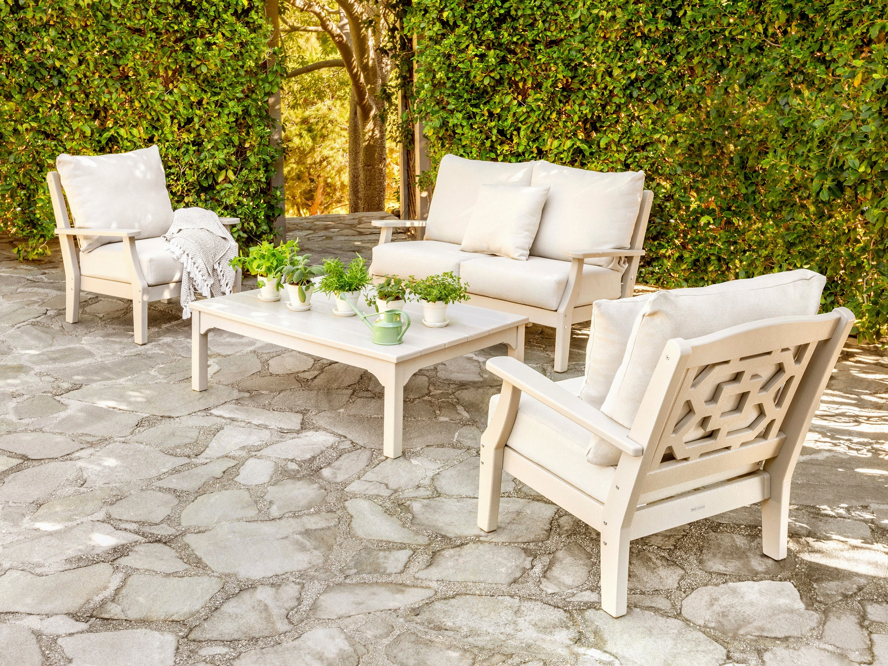 Chinoiserie Deep Seating Loveseat