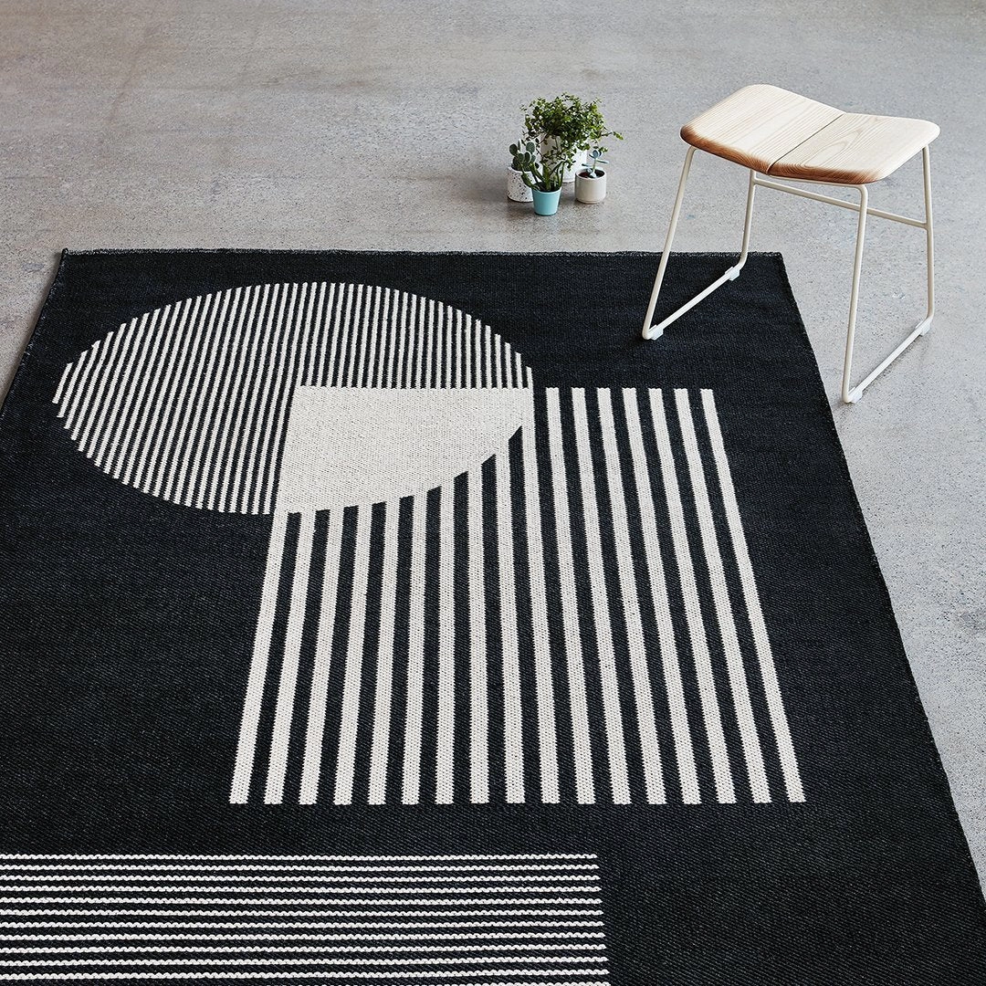Construct Outdoor Rug