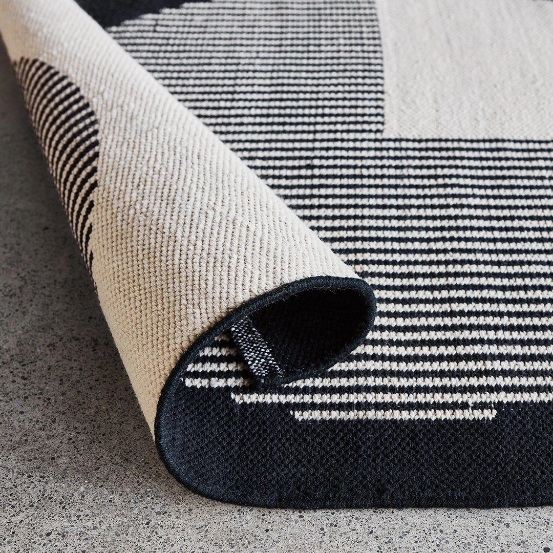Construct Outdoor Rug