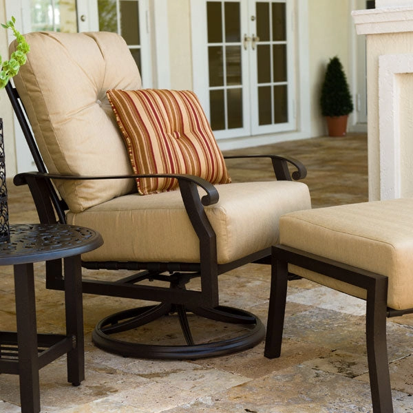Cortland Spring Club Chair