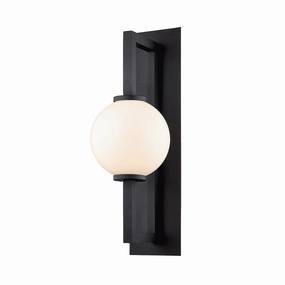 Darwin Outdoor Wall LightWeatherproof outdoor lighting