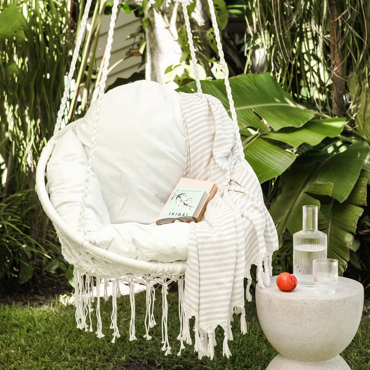 Deluxe Macrame Chair With Fringe - White