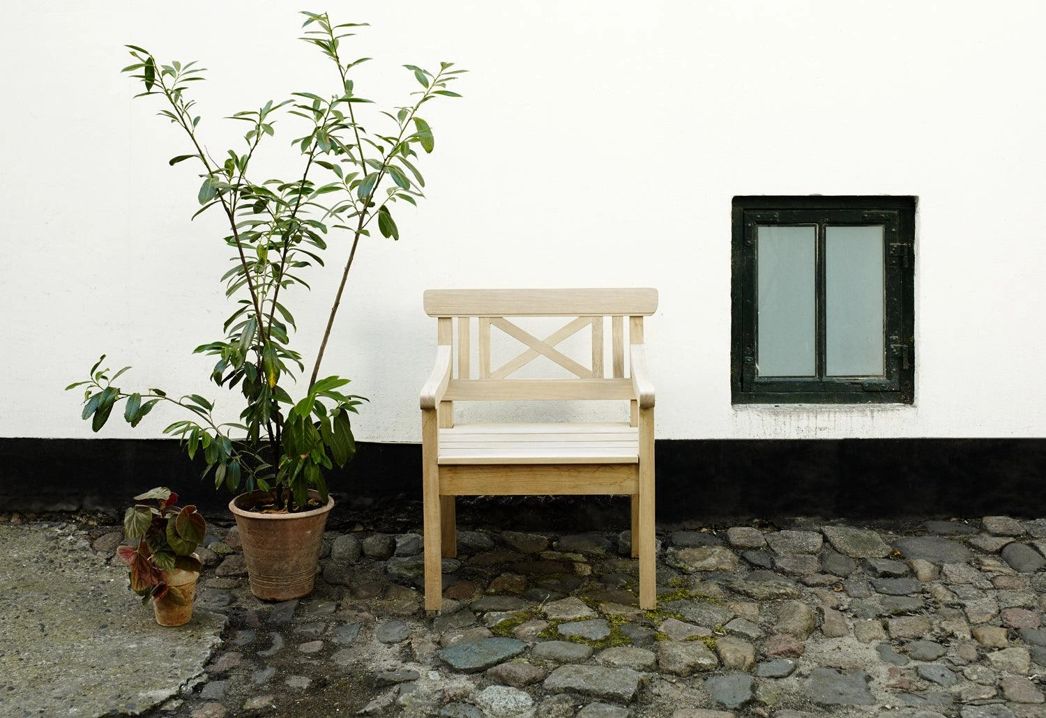 Drachmann Outdoor Armchair