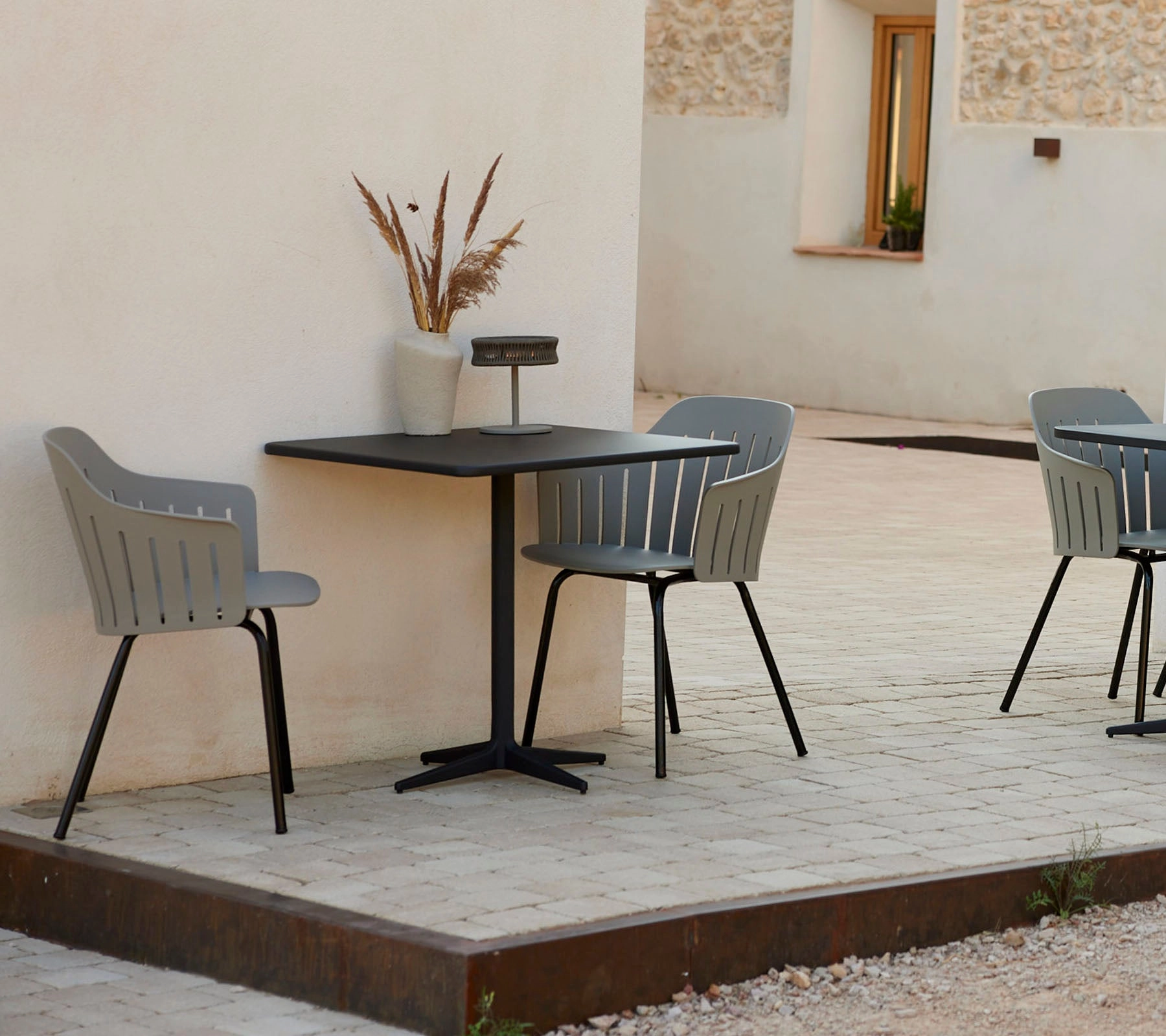 Drop caf table 75x75 cm