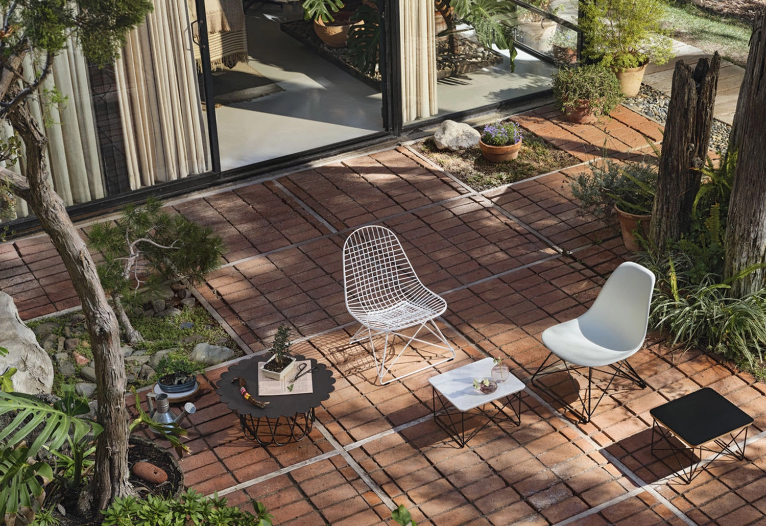 Eames LKR Wire Chair