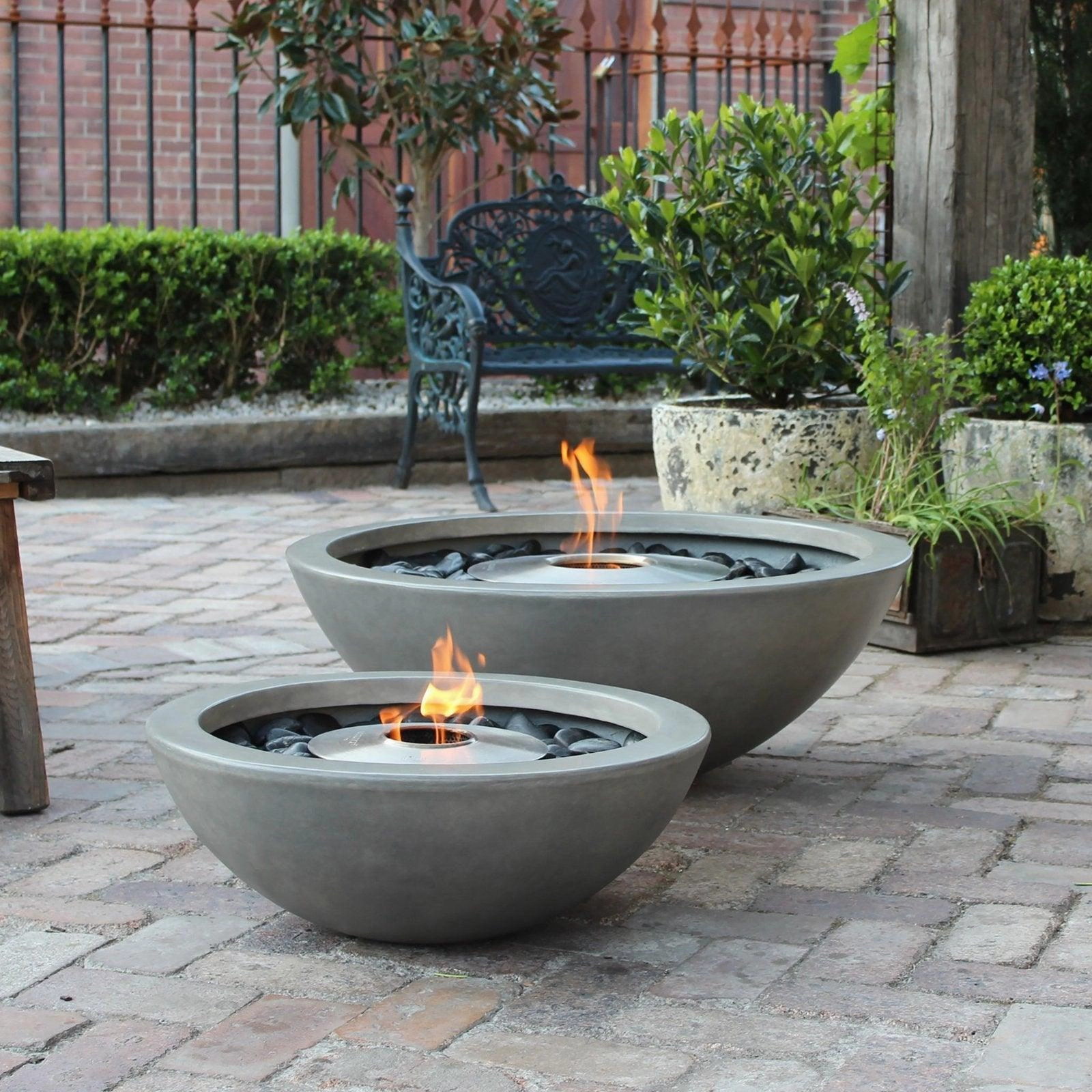 EcoSmart Fire - Mix 850 Bioethanol Freestanding Round Concrete Fire Pit Bowl