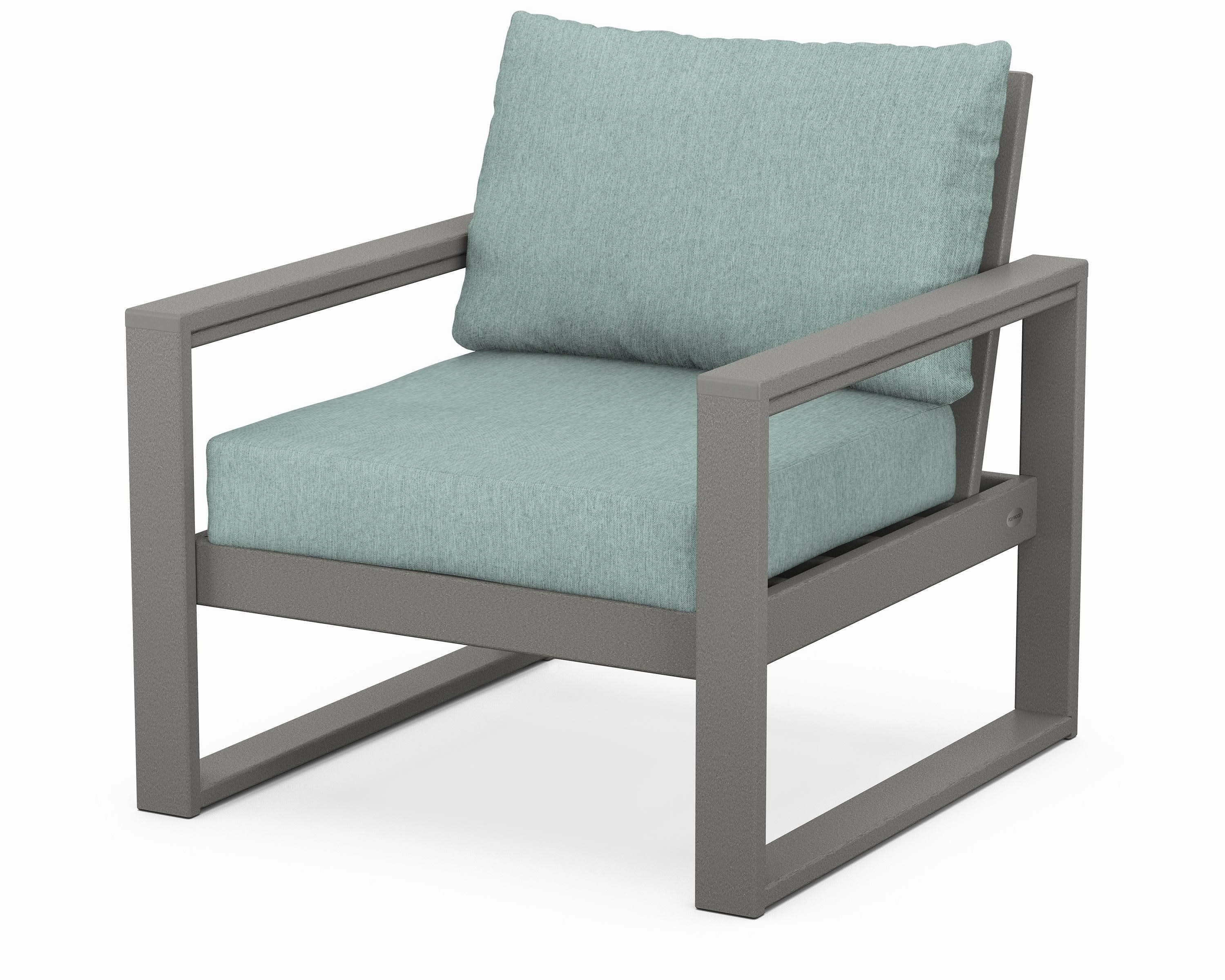 EDGE Club Chair