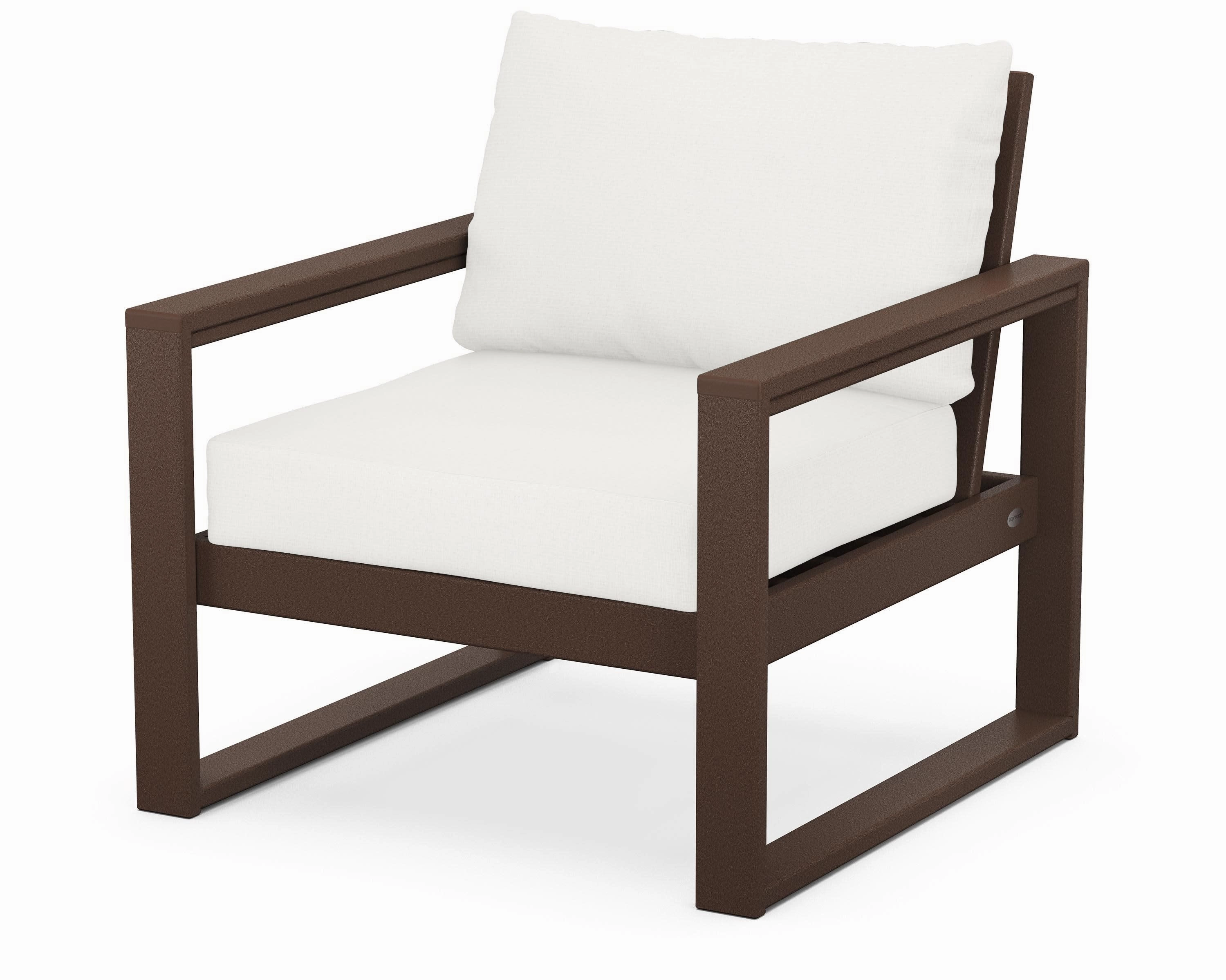 EDGE Club Chair