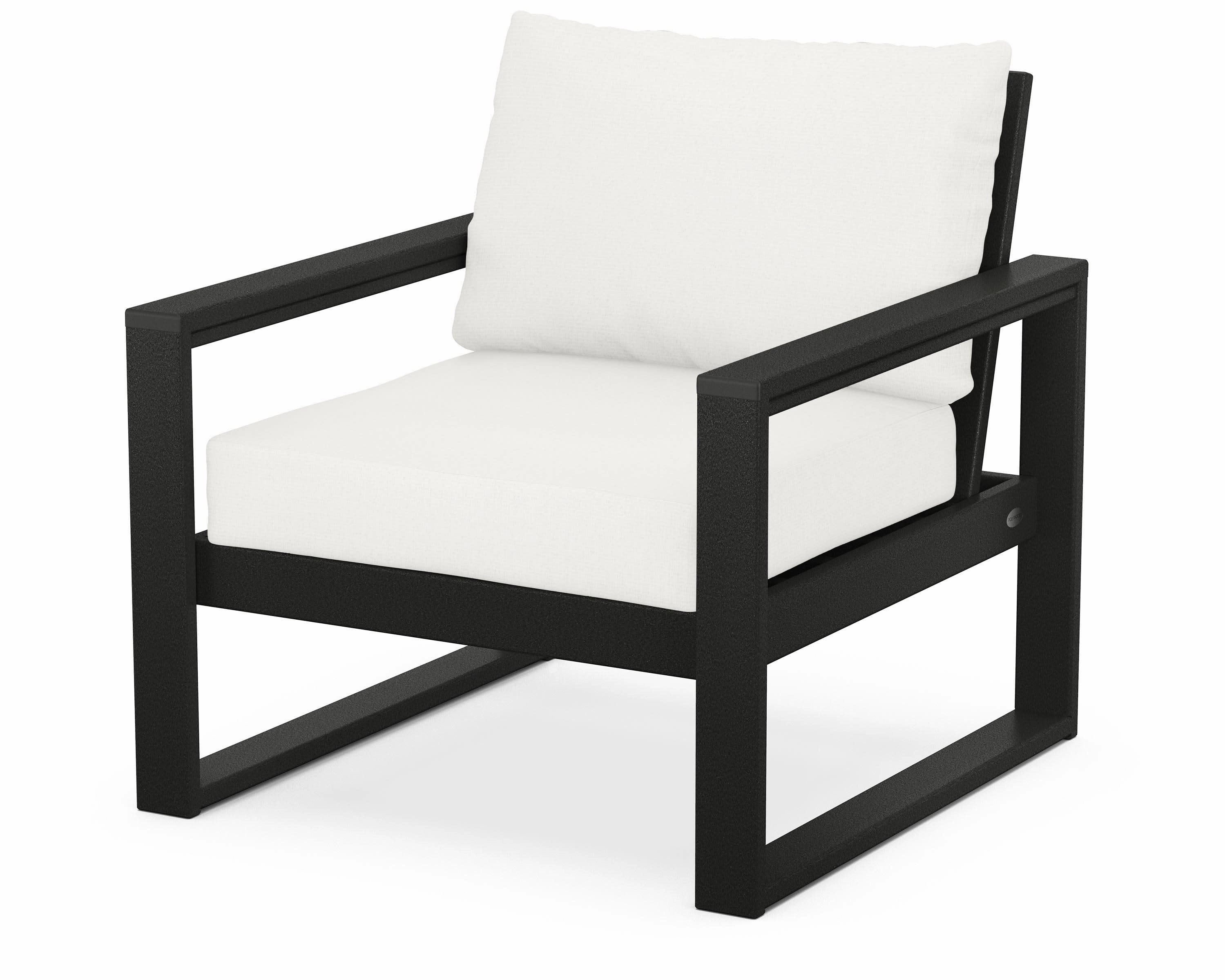 EDGE Club Chair