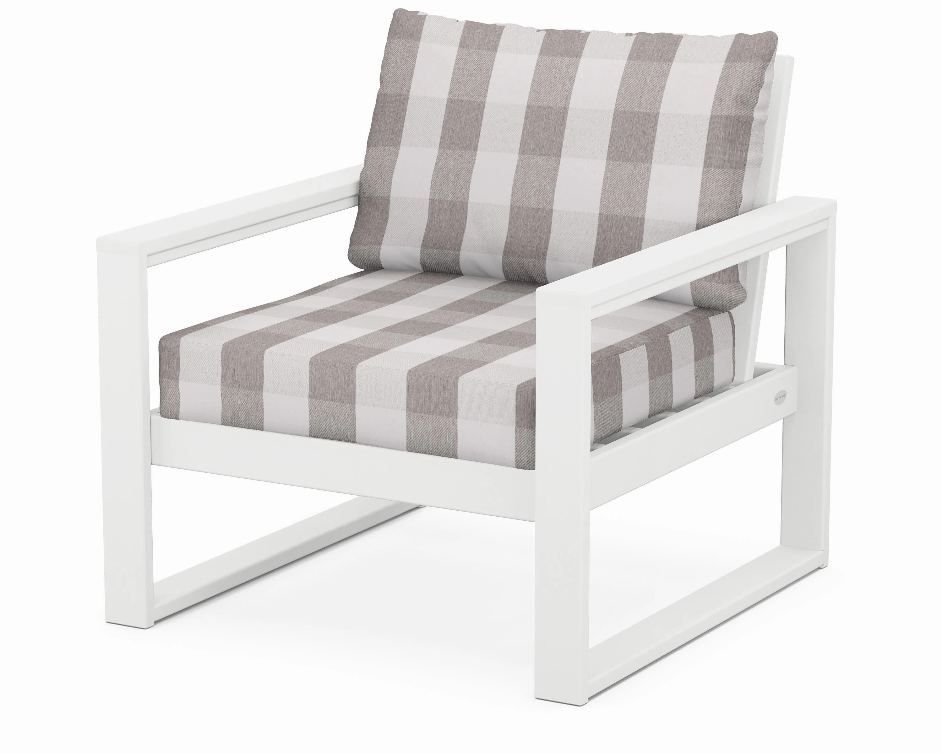 EDGE Club Chair