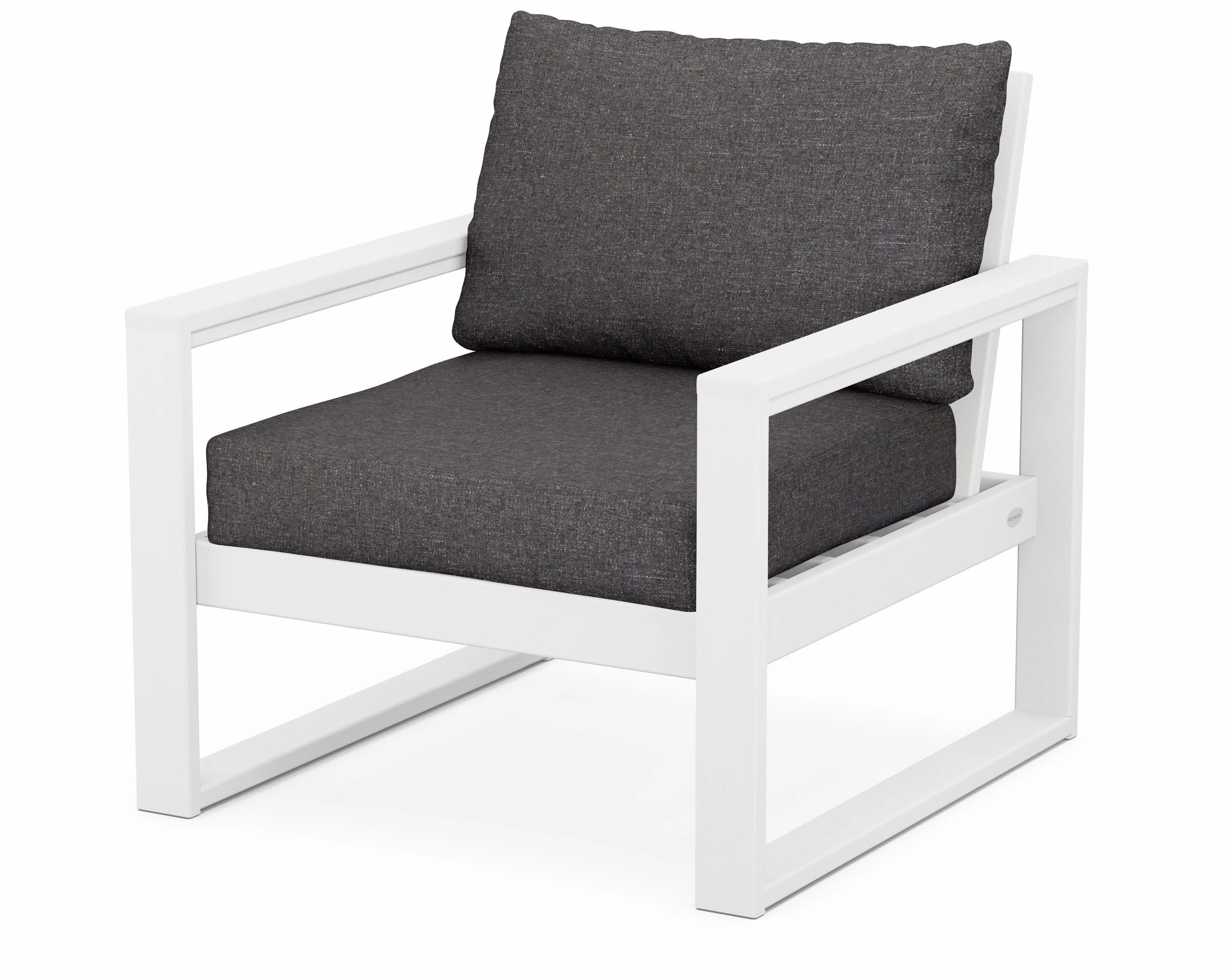 EDGE Club Chair