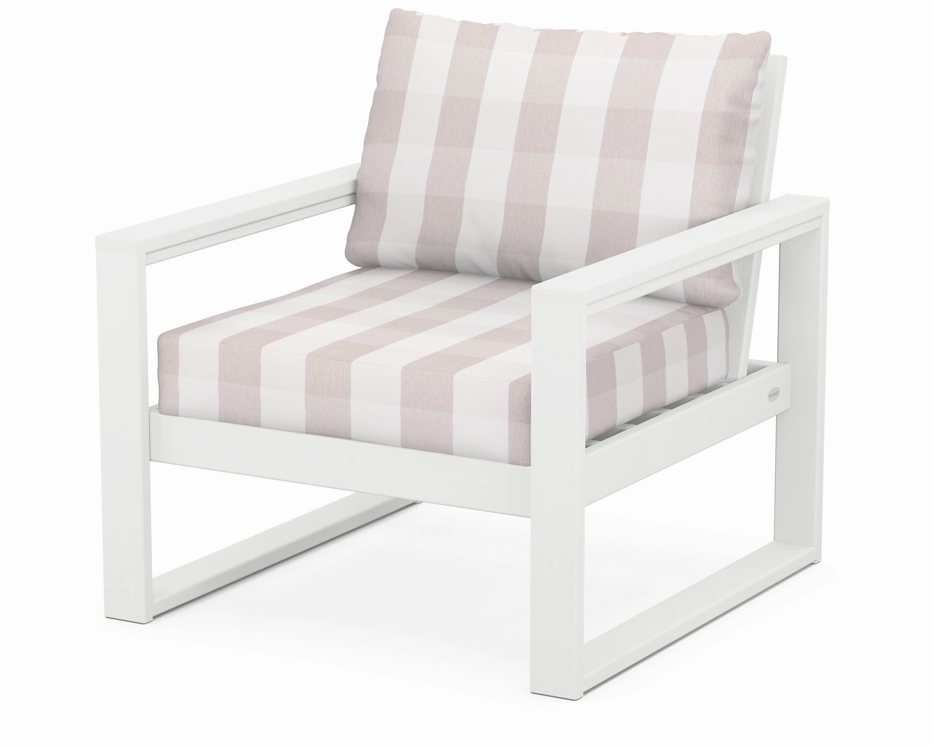 EDGE Club Chair