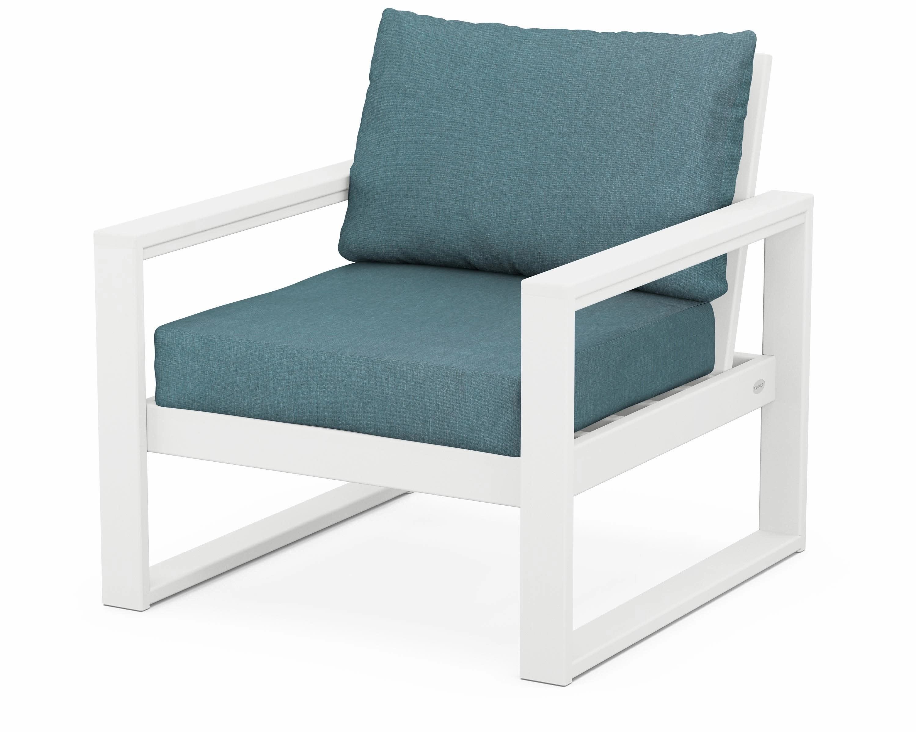 EDGE Club Chair
