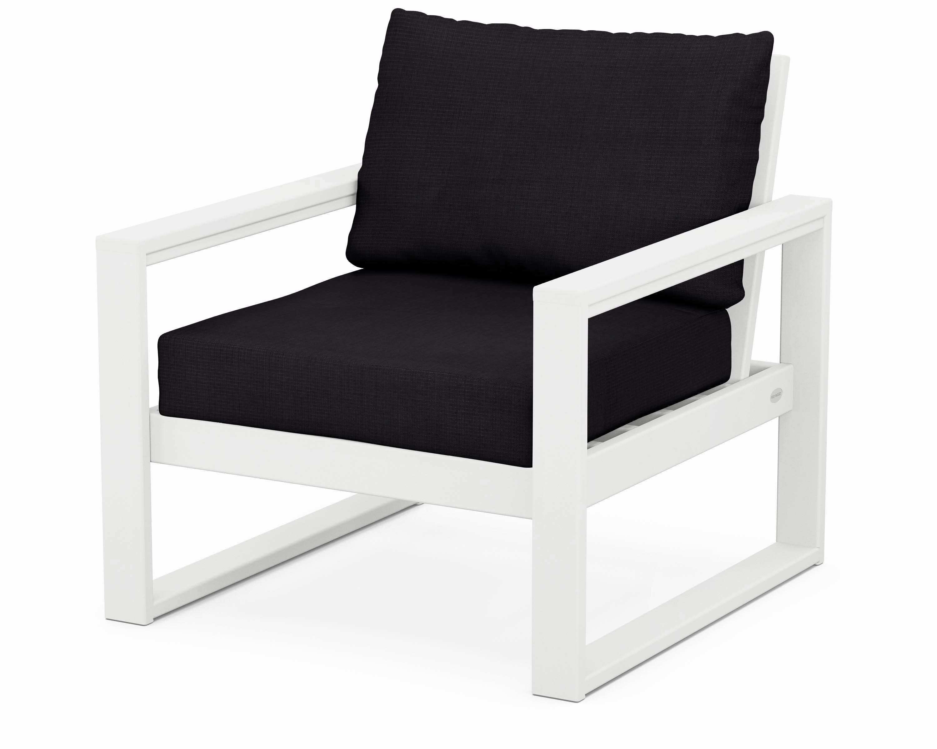 EDGE Club Chair