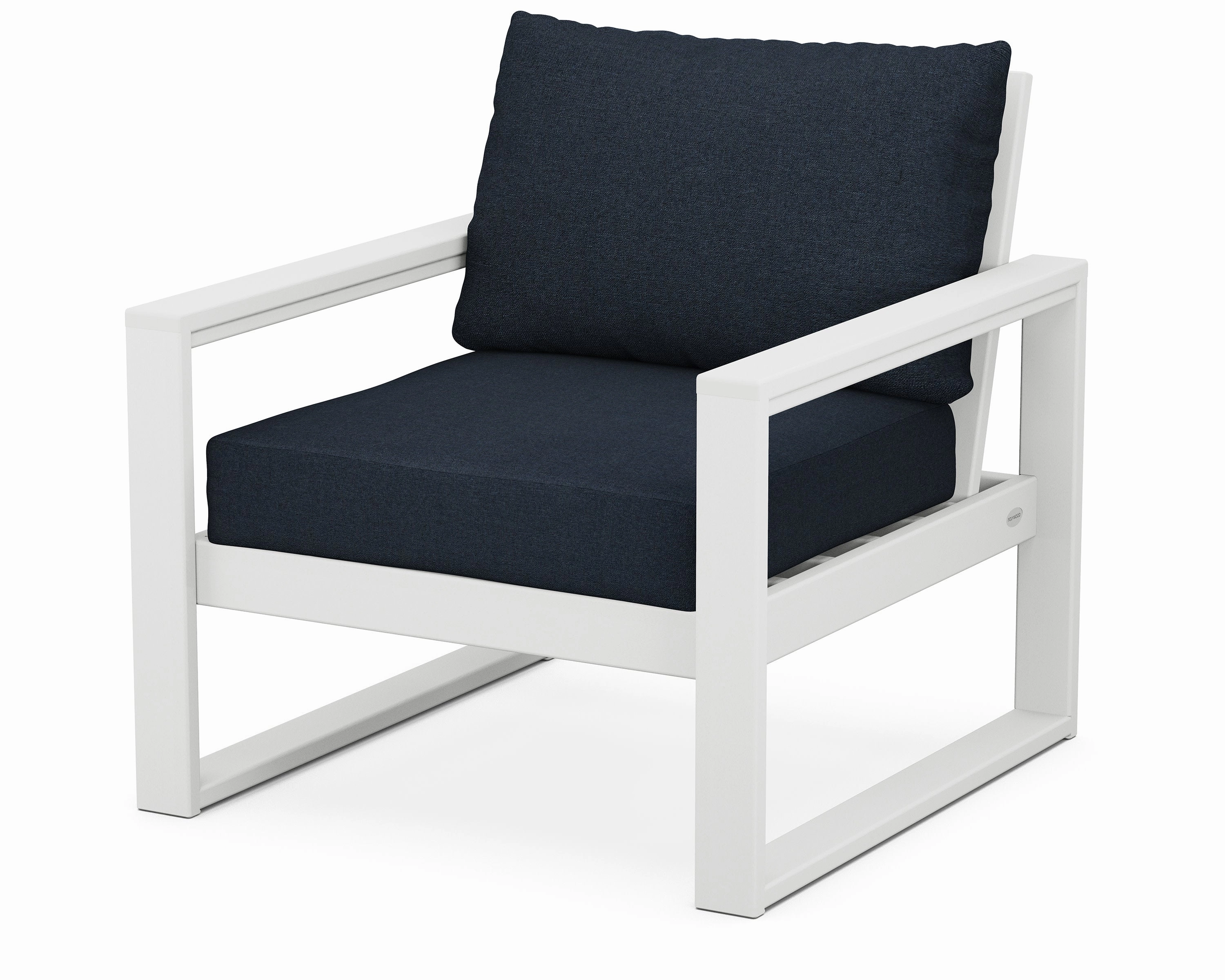 EDGE Club Chair