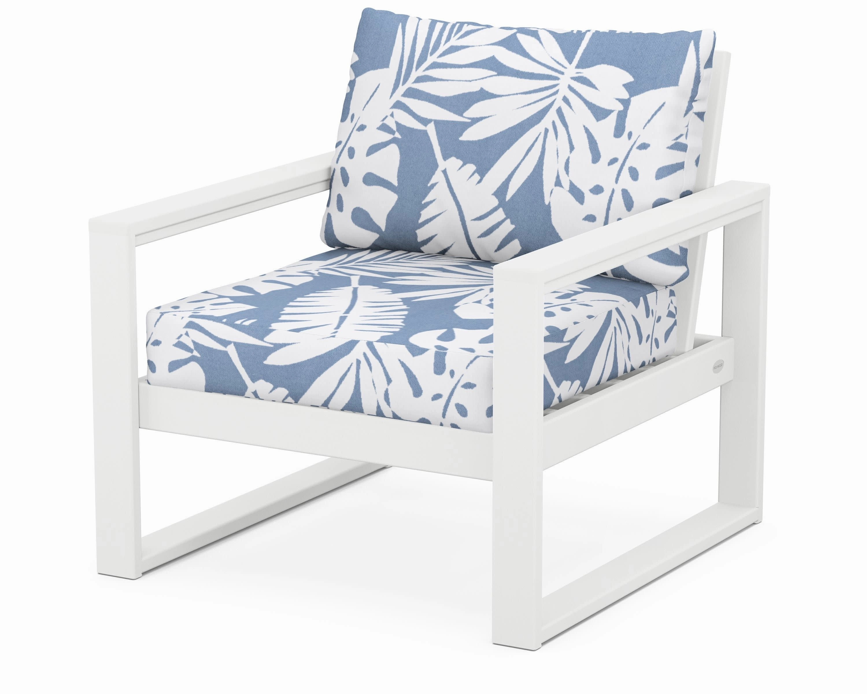 EDGE Club Chair