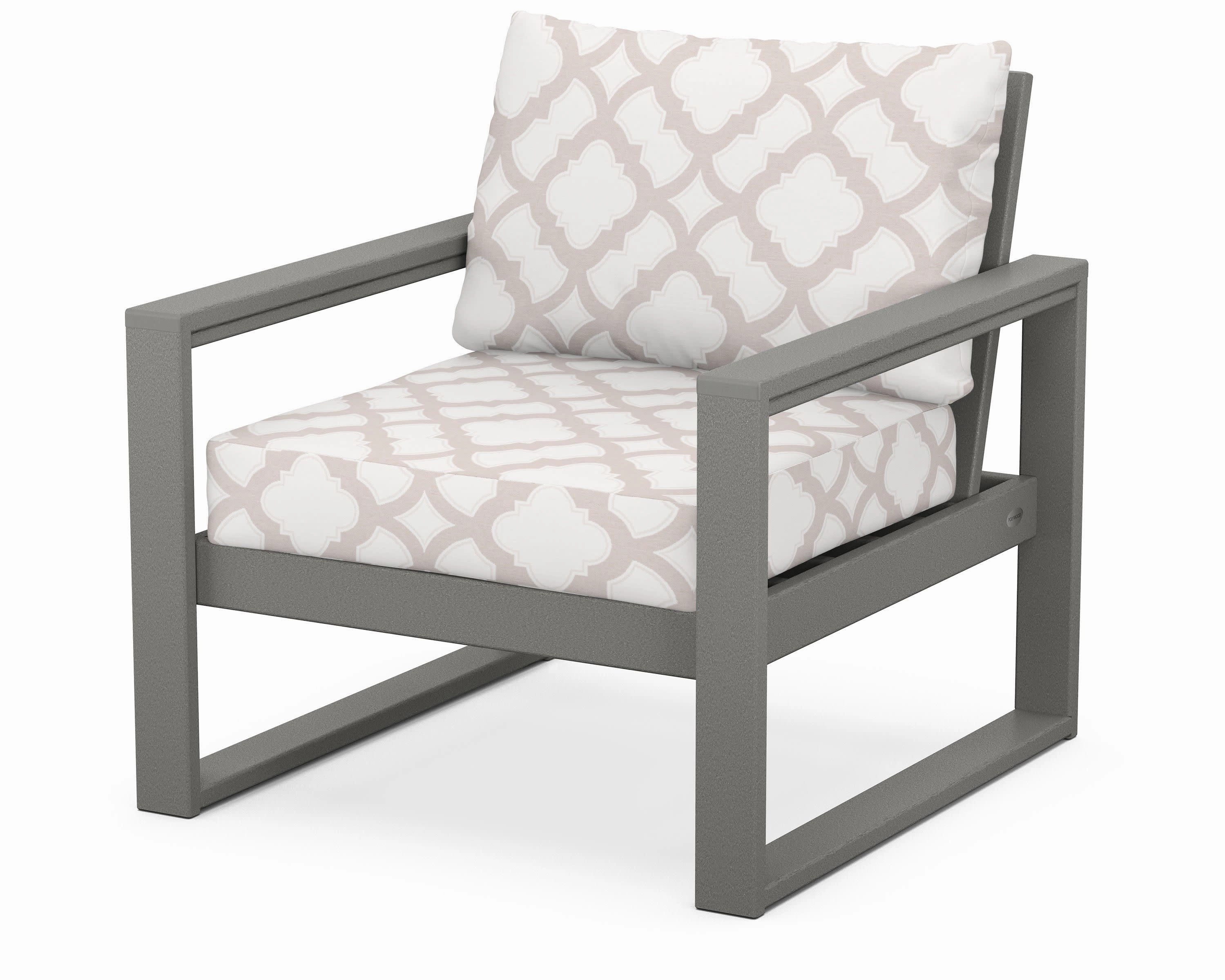 EDGE Club Chair