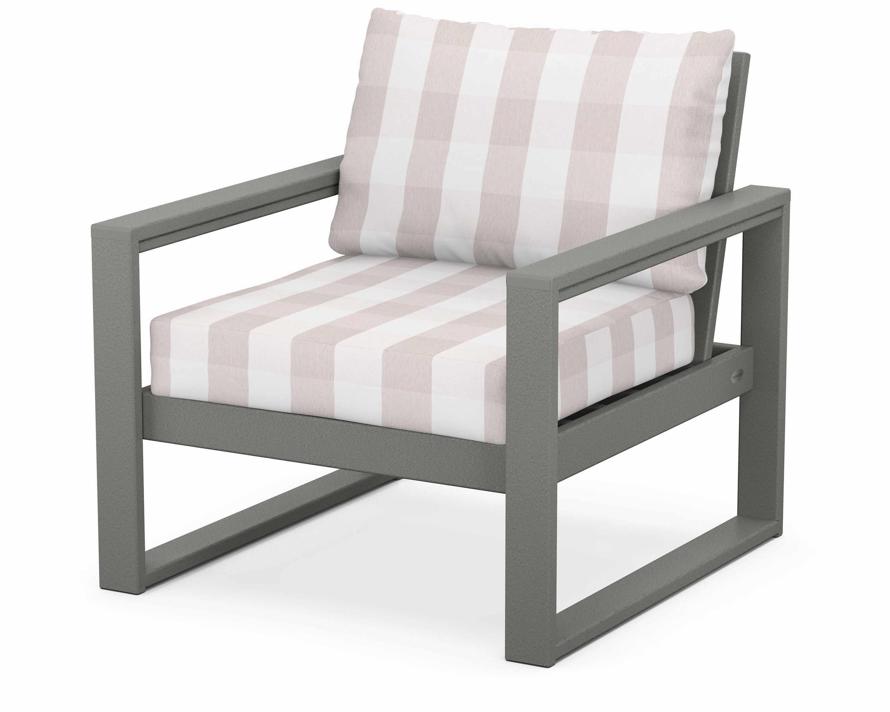 EDGE Club Chair