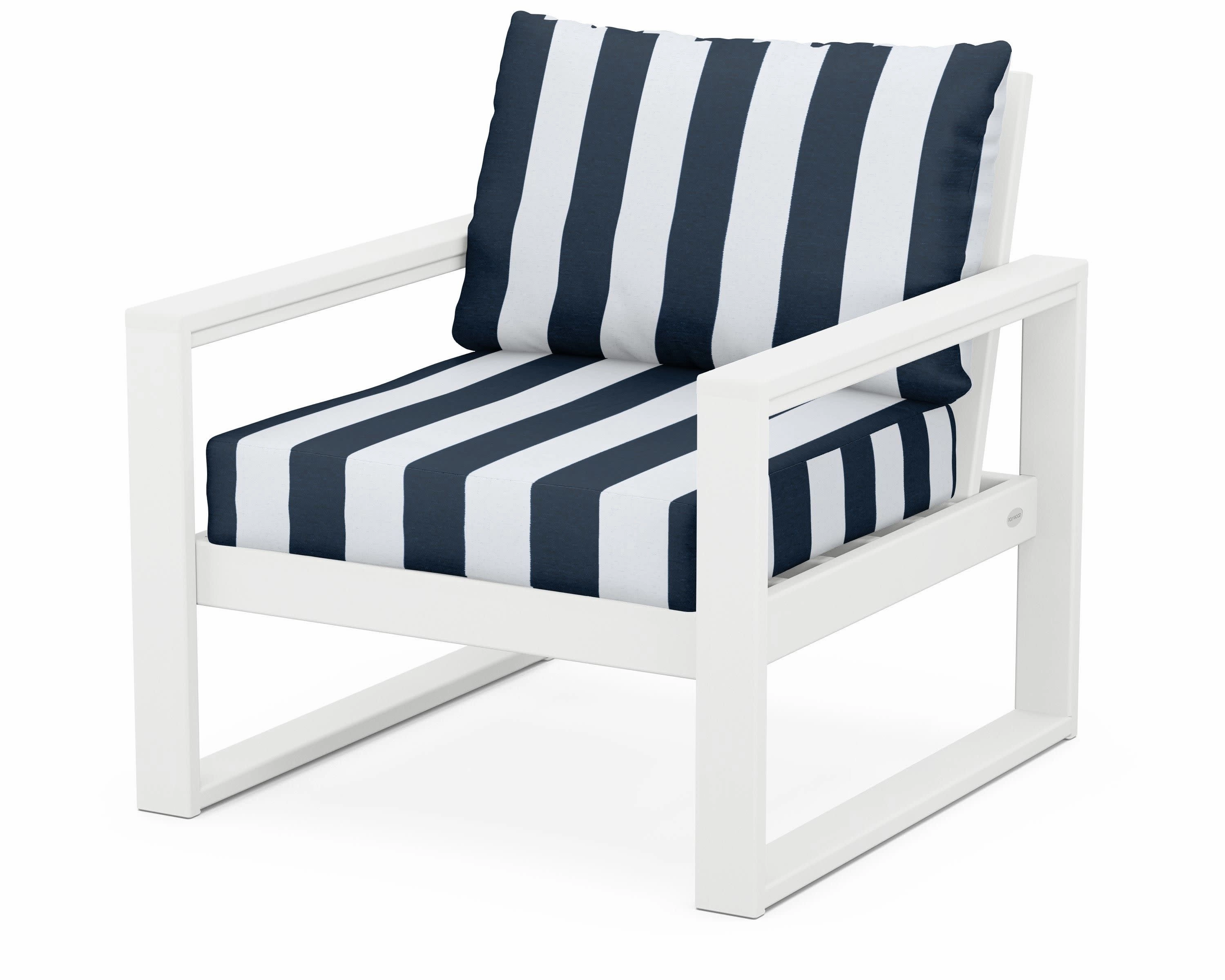 EDGE Club Chair
