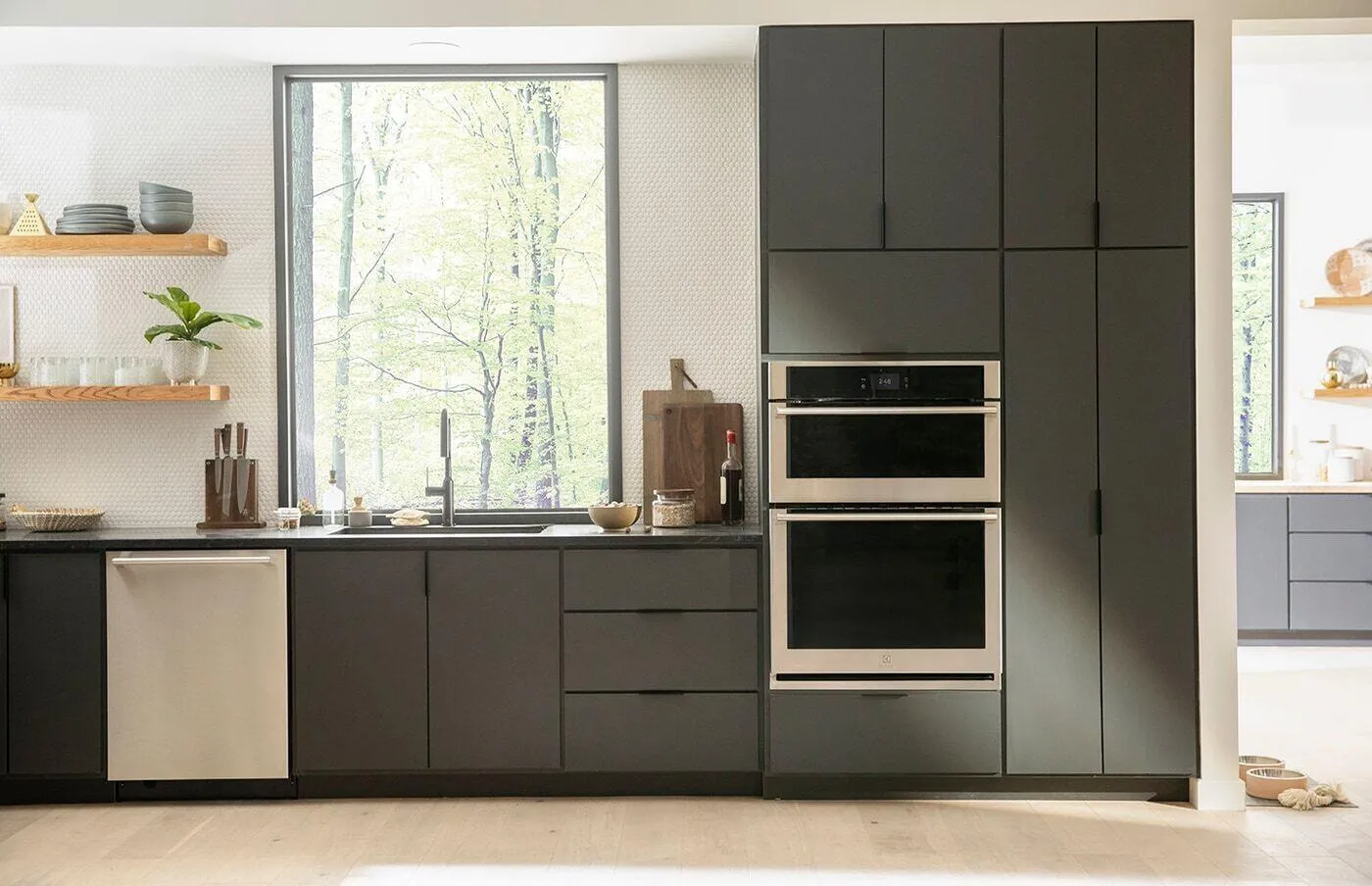 Electrolux ECWM3011AS 30" Wall Oven And Microwave Combination