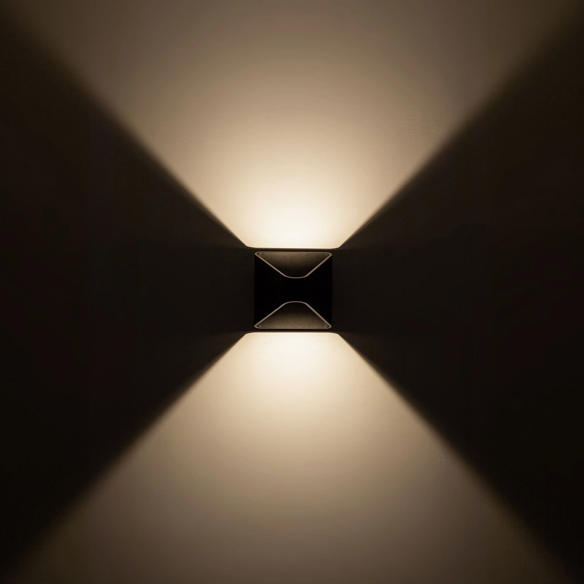 Ellis 6" LED Exterior Wall Sconce