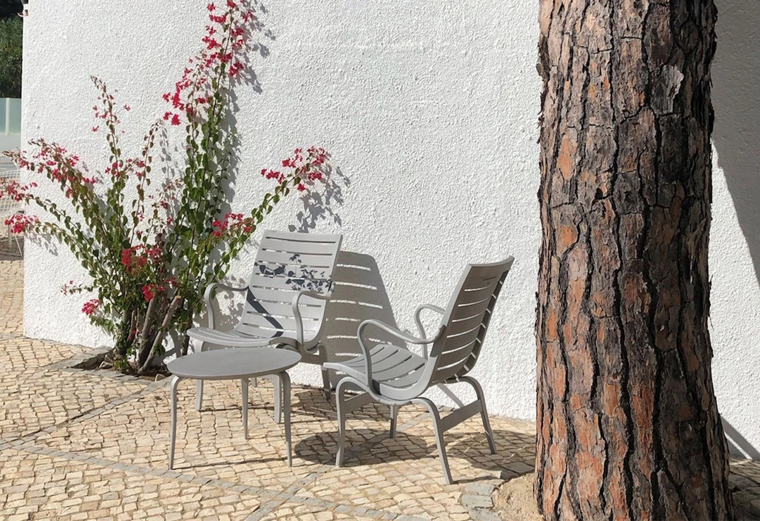 Eva Aluminium Armchair